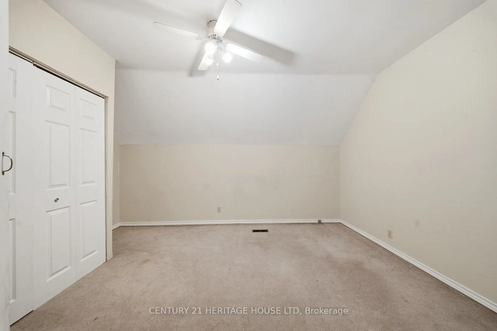 205 Norfolk County 45 Road