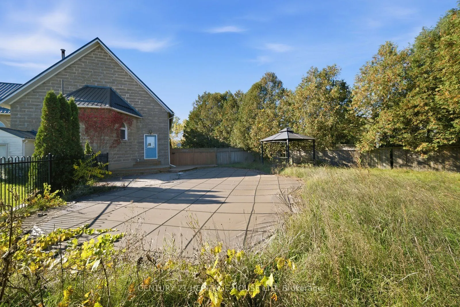 205 Norfolk County 45 Road