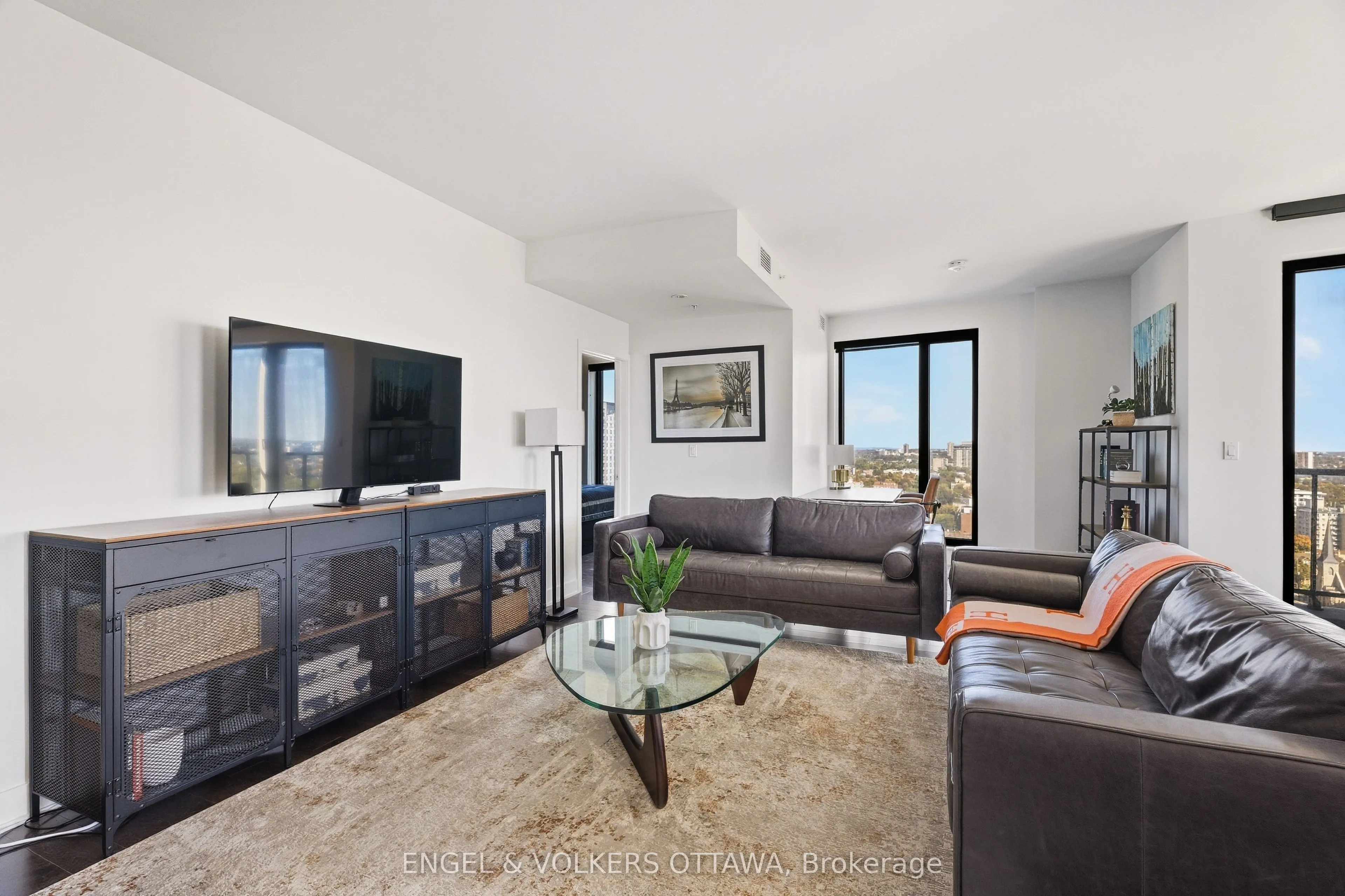 20 Daly Avenue #2010