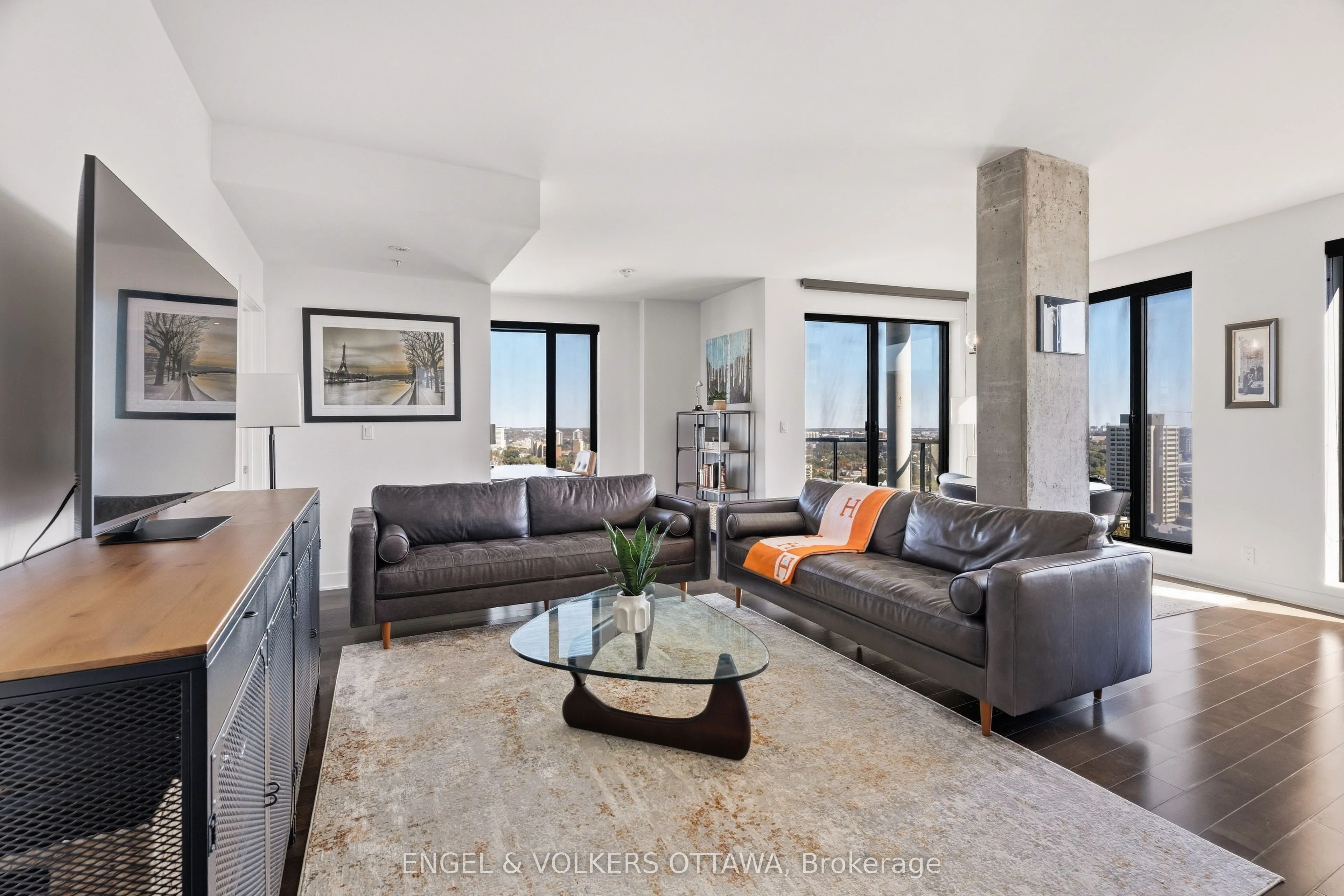 20 Daly Avenue #2010