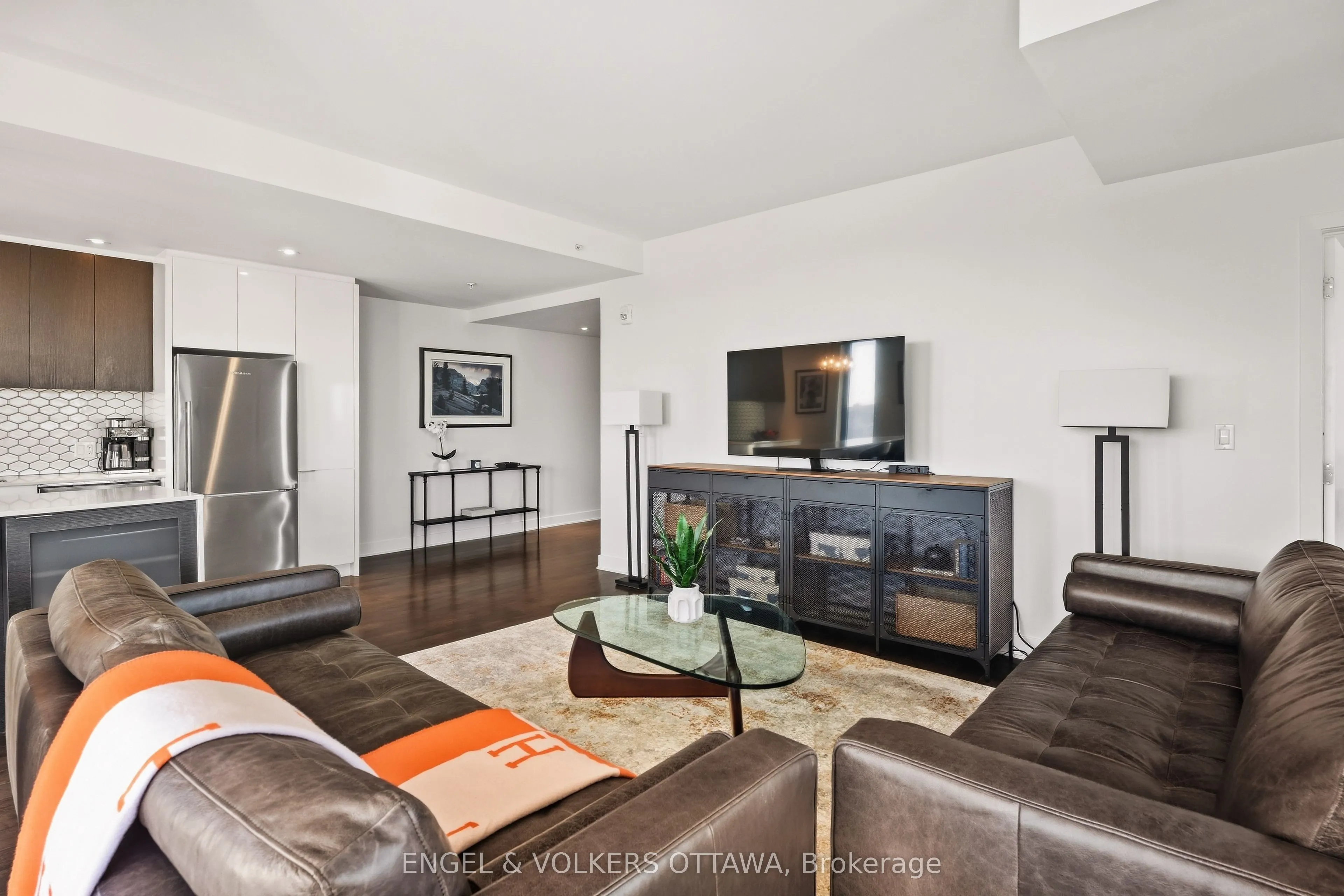 20 Daly Avenue #2010