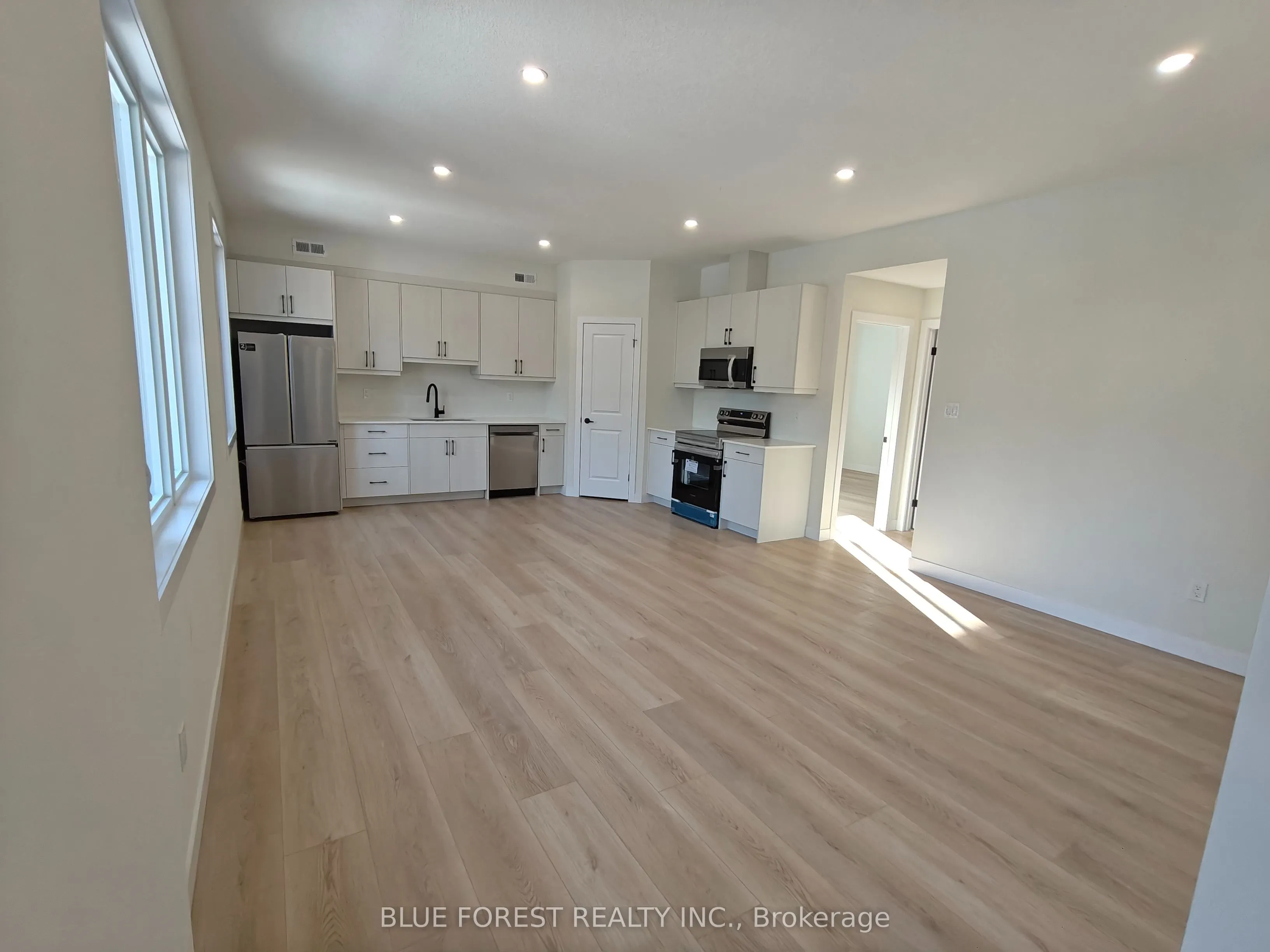 733 Verulam Street #1
