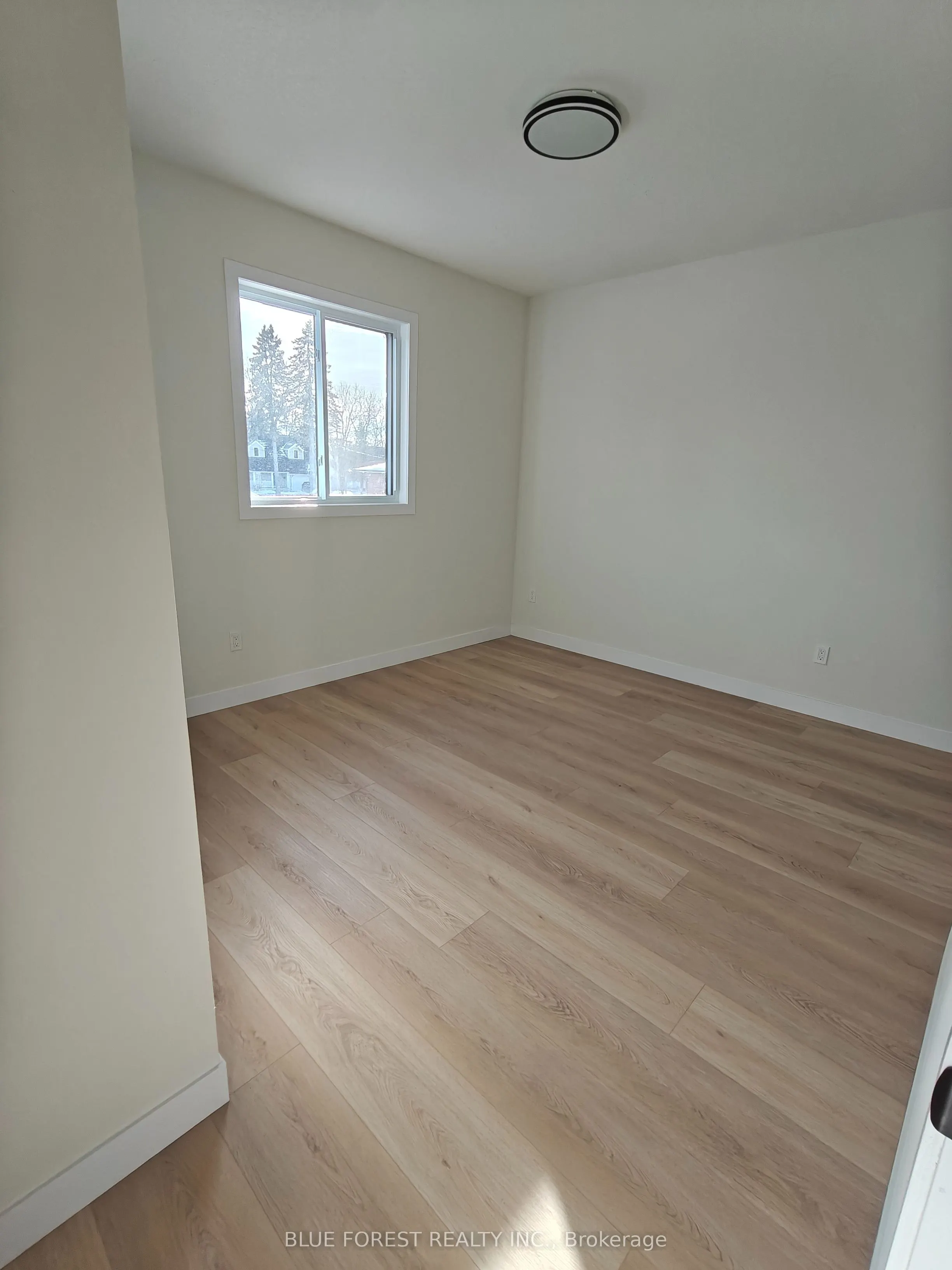 733 Verulam Street #1
