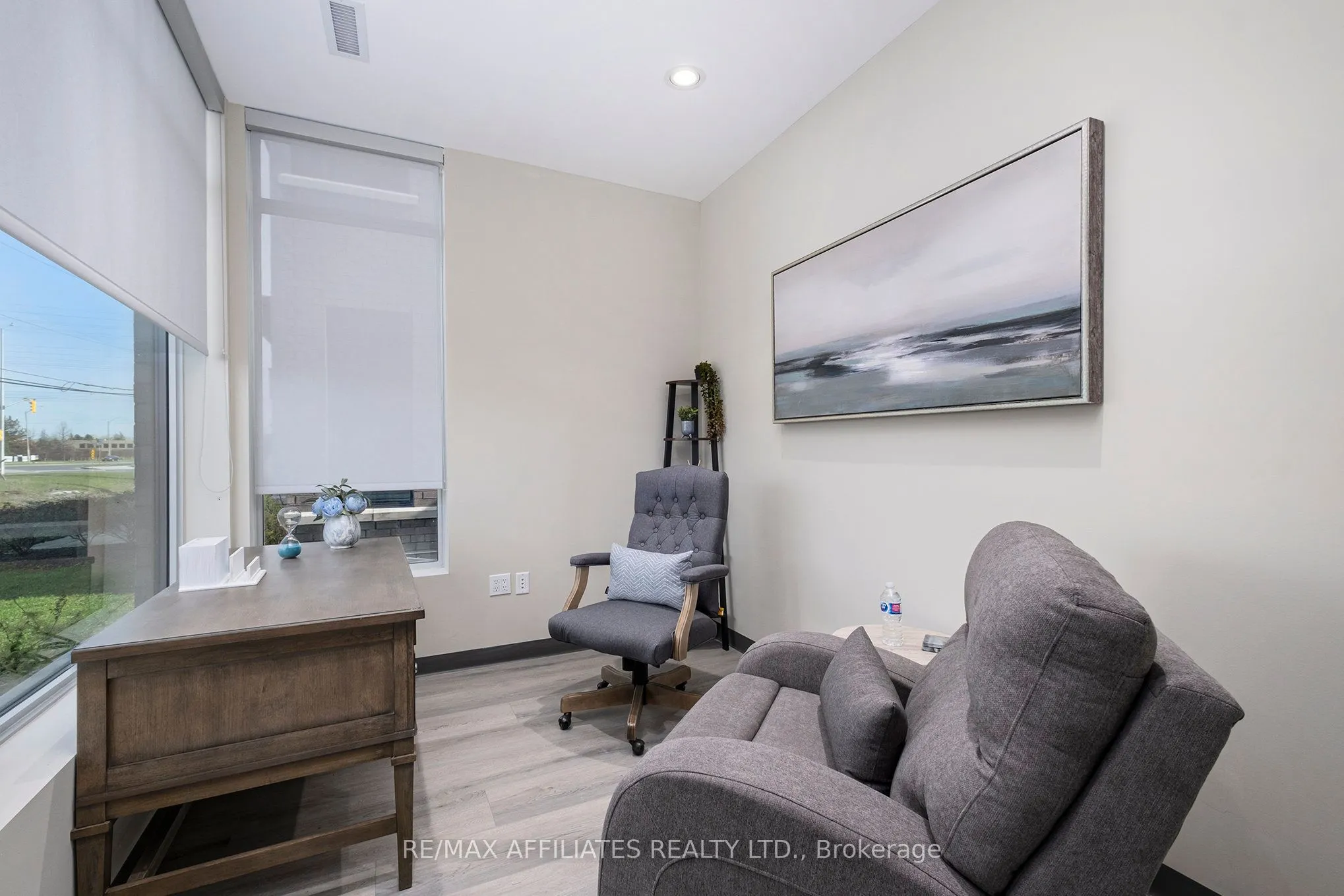 2500 ST LAURENT Boulevard #103 & 104