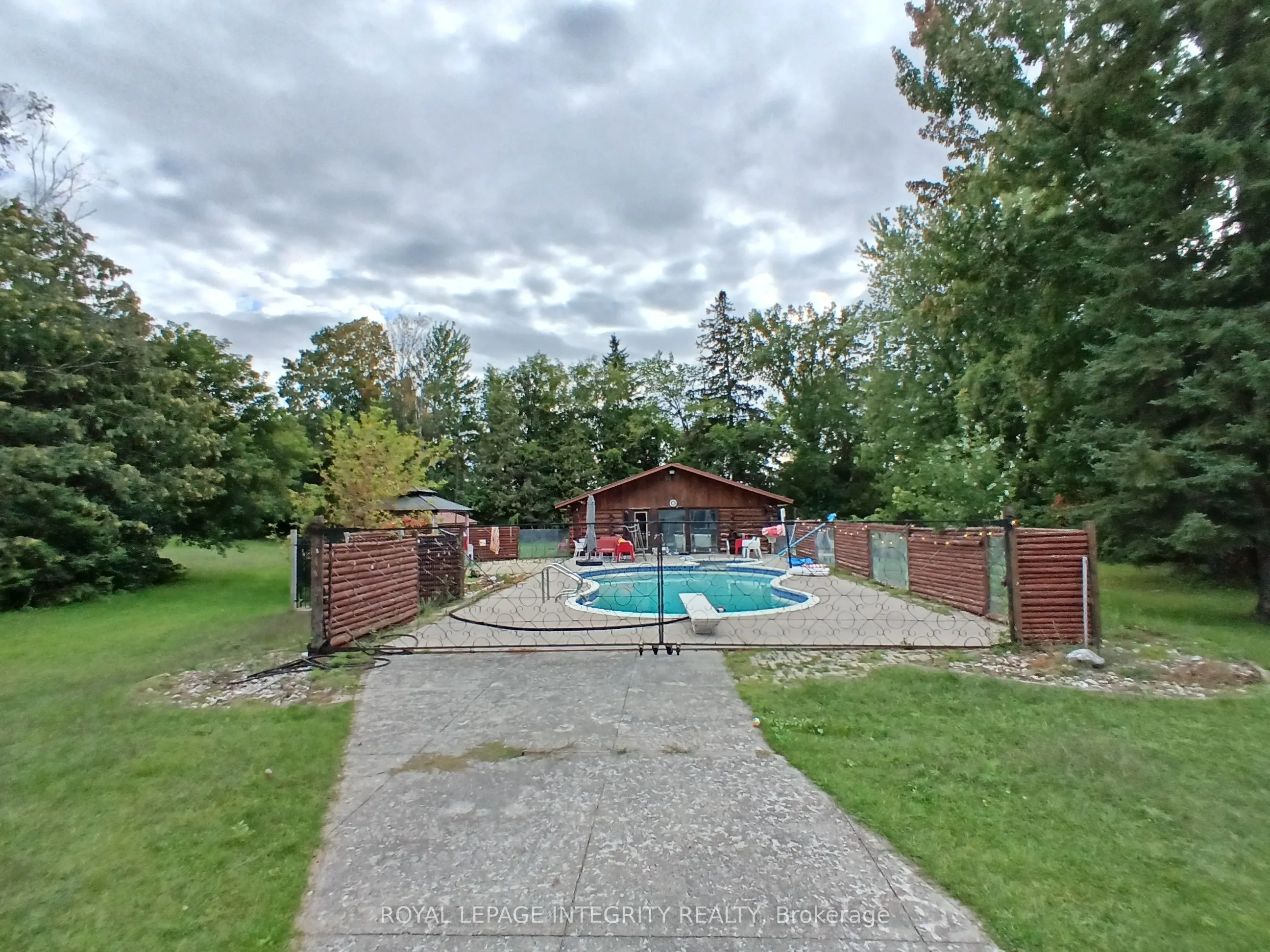 2591 Carp Road