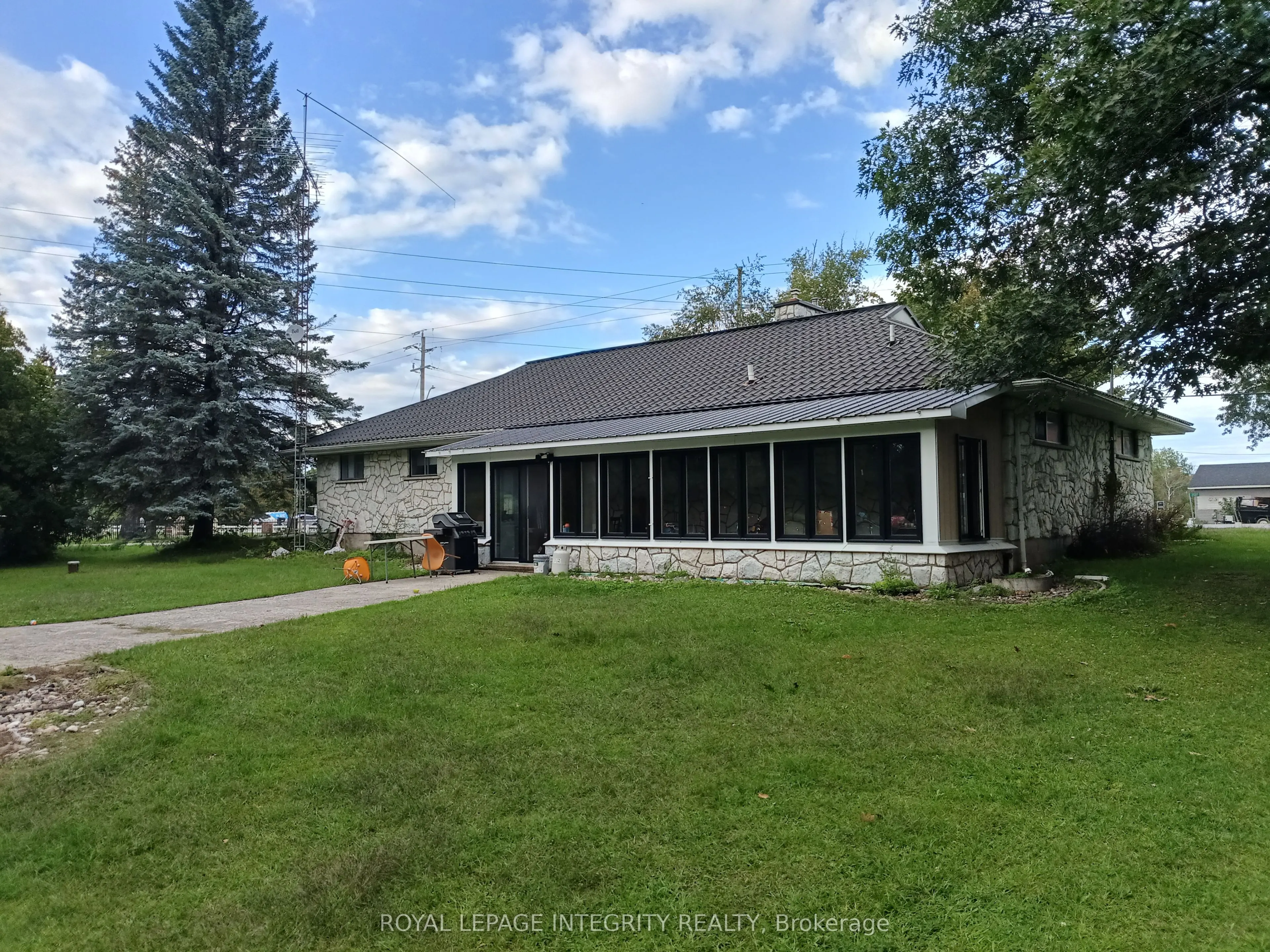 2591 Carp Road