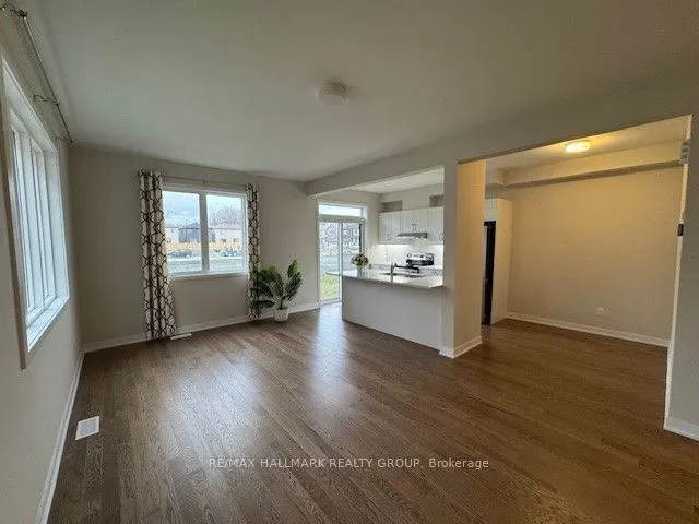 521 Galanthus Walk