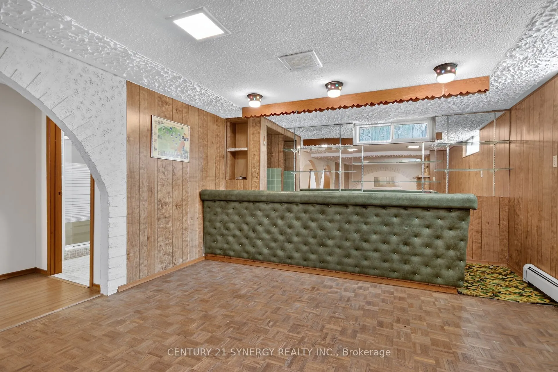 974 Greenbriar Avenue