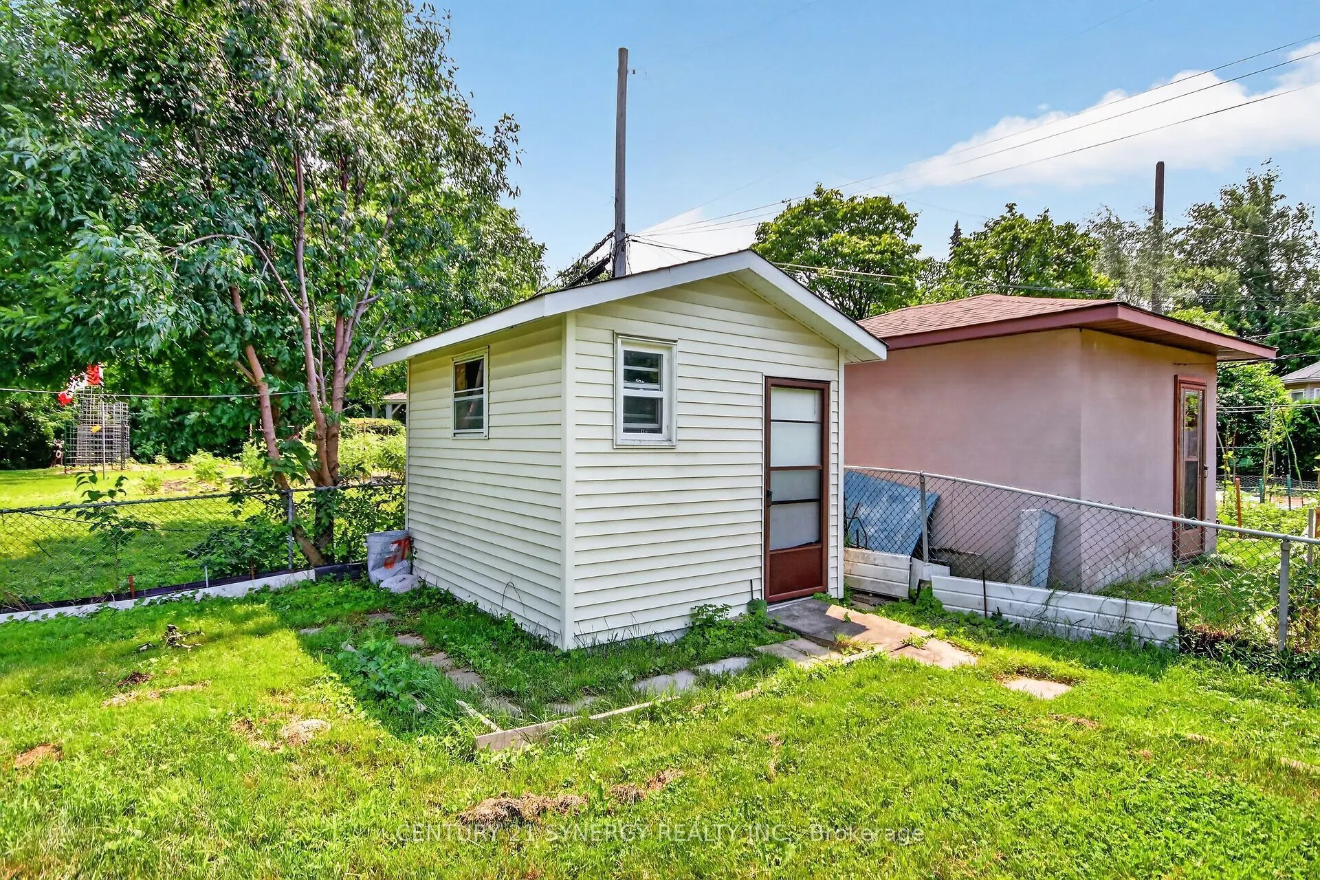 974 Greenbriar Avenue