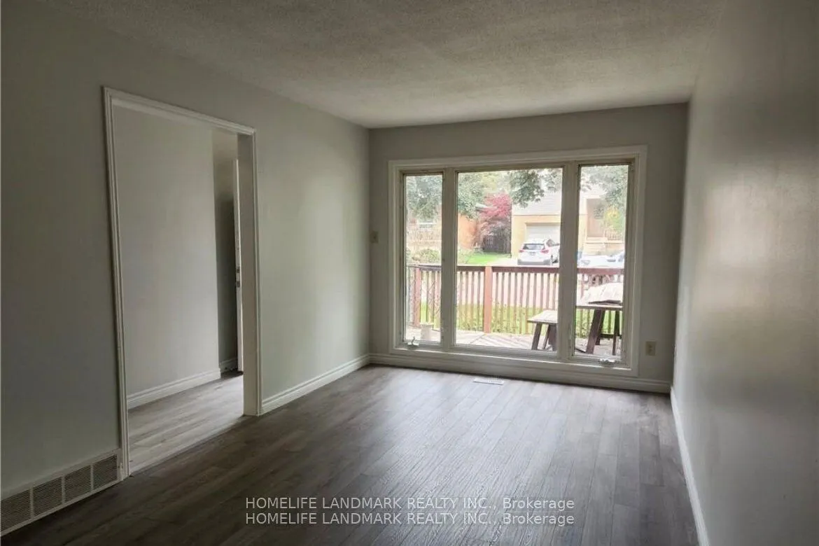 45 Scotchmere Crescent #Upper