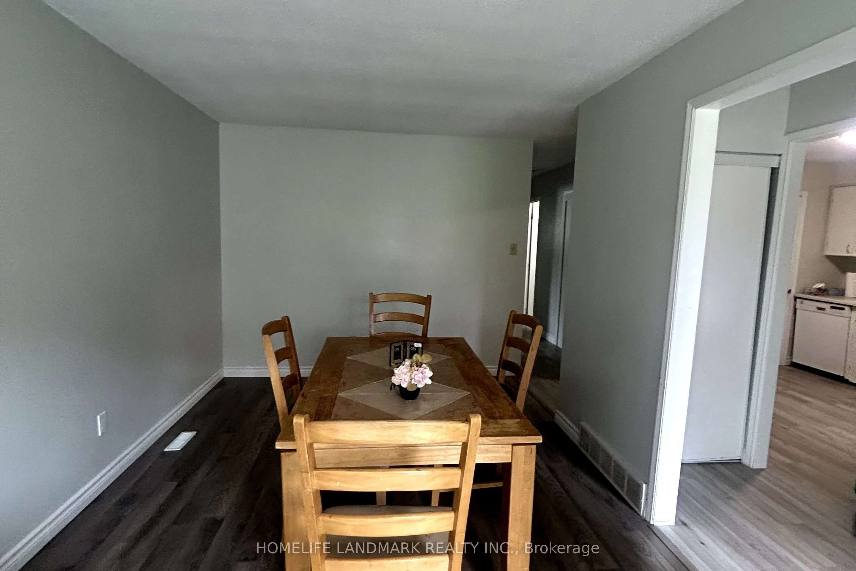 45 Scotchmere Crescent #Upper