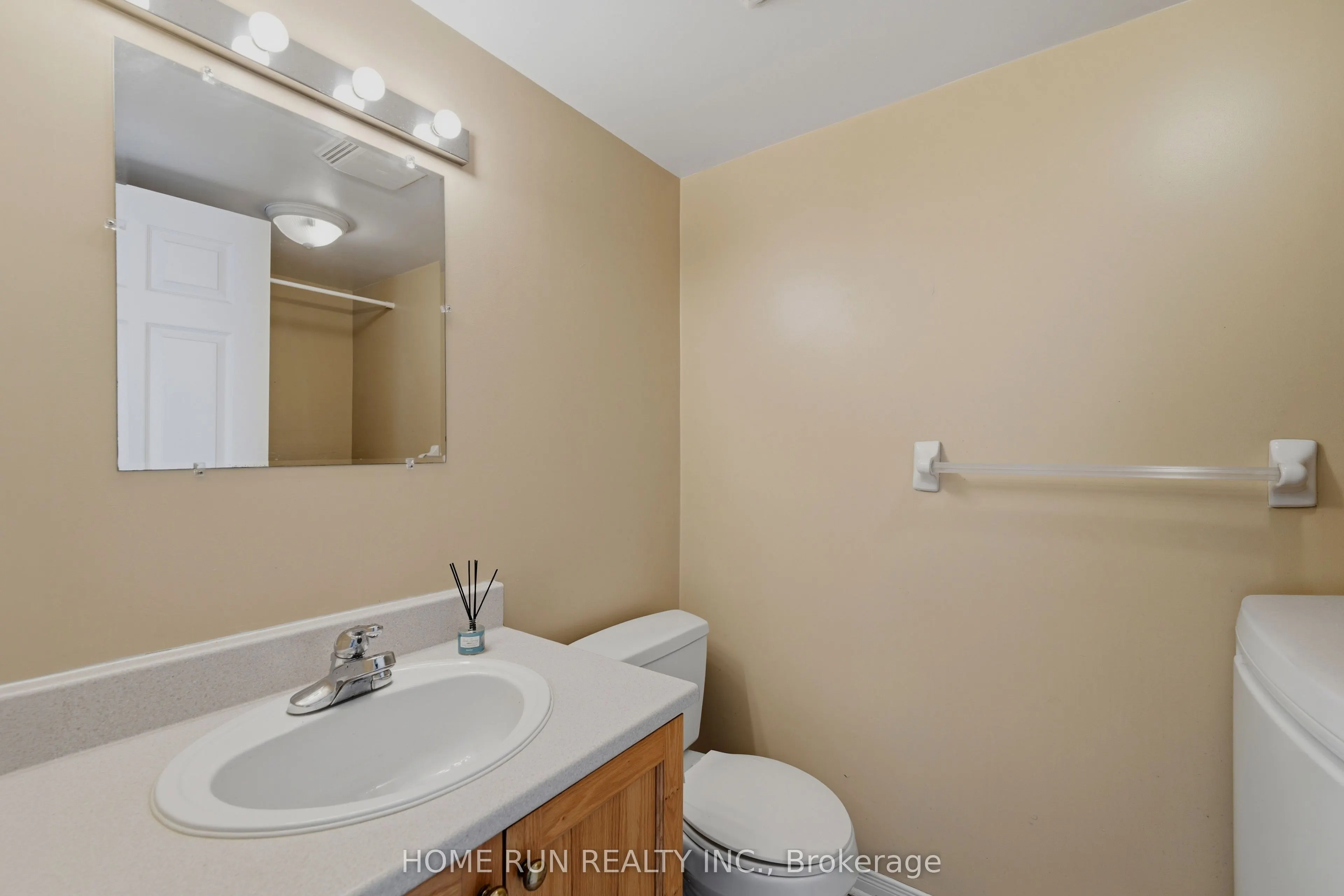 2632 Palings Private