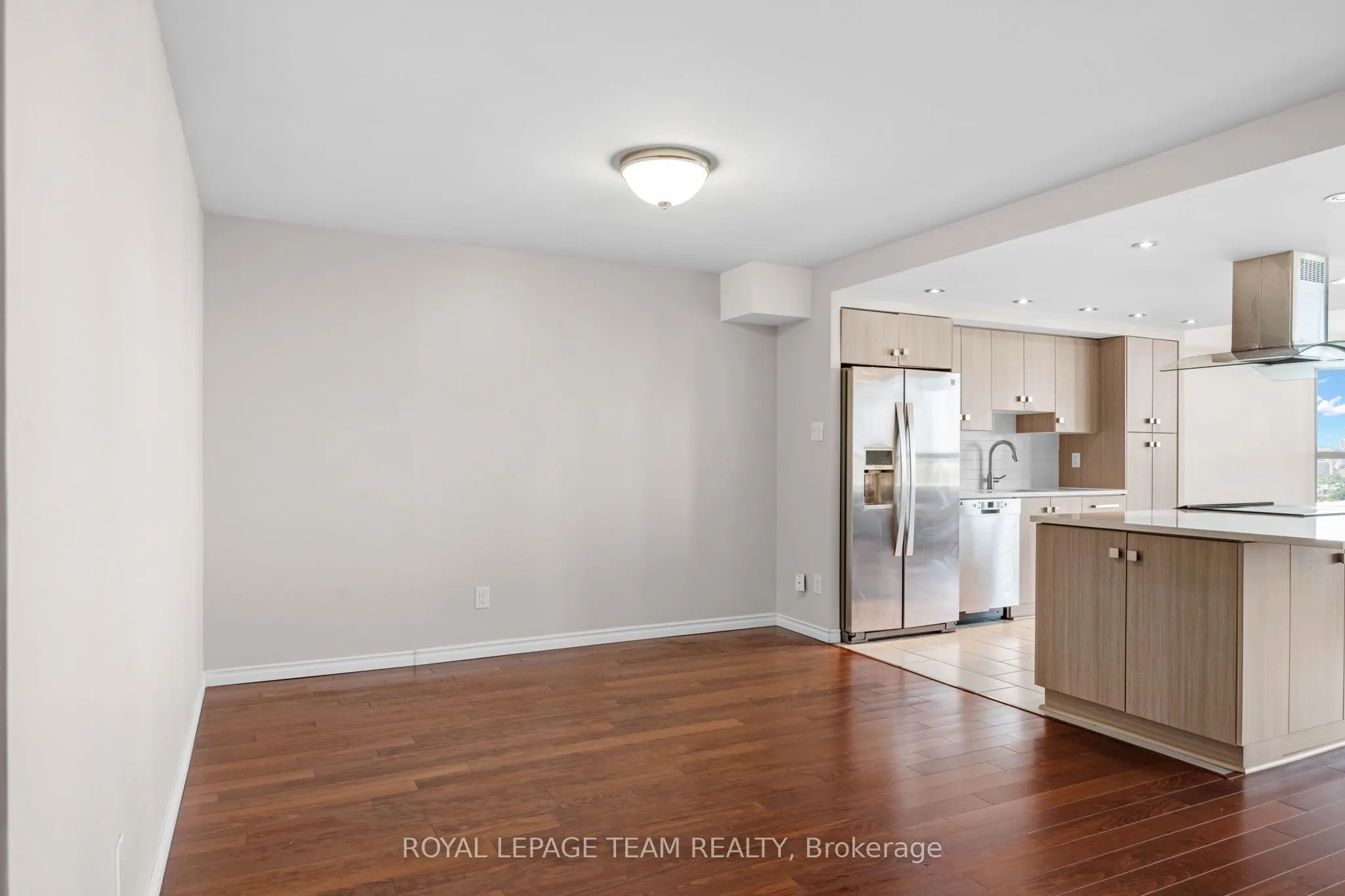 1500 Riverside Drive #2408