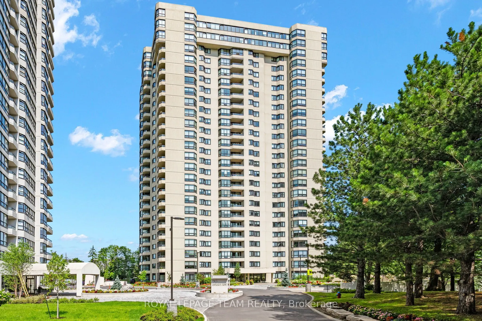 1500 Riverside Drive #2408