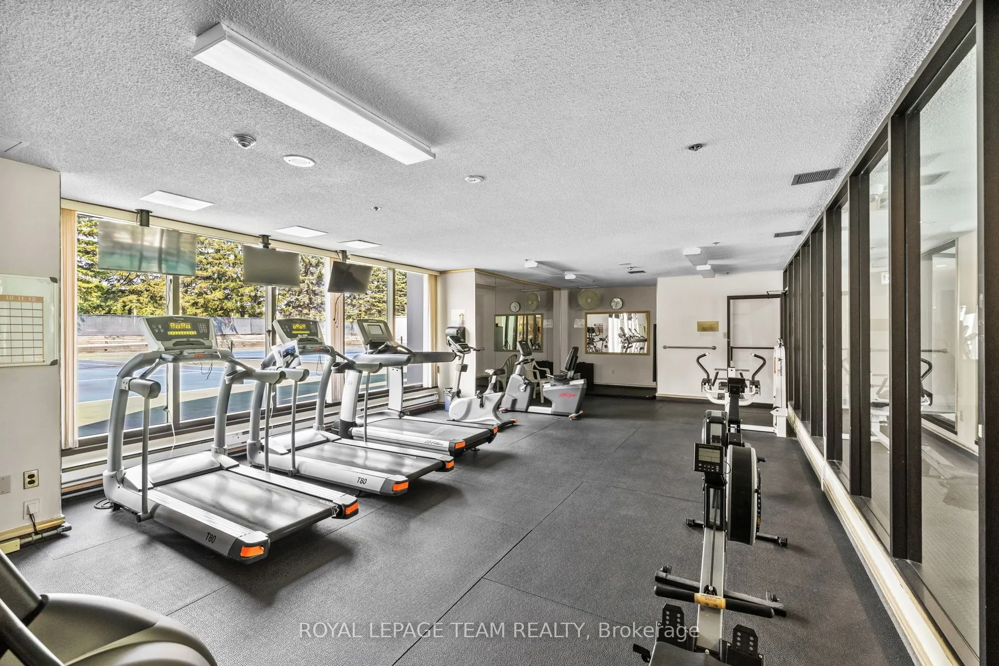 1500 Riverside Drive #2408