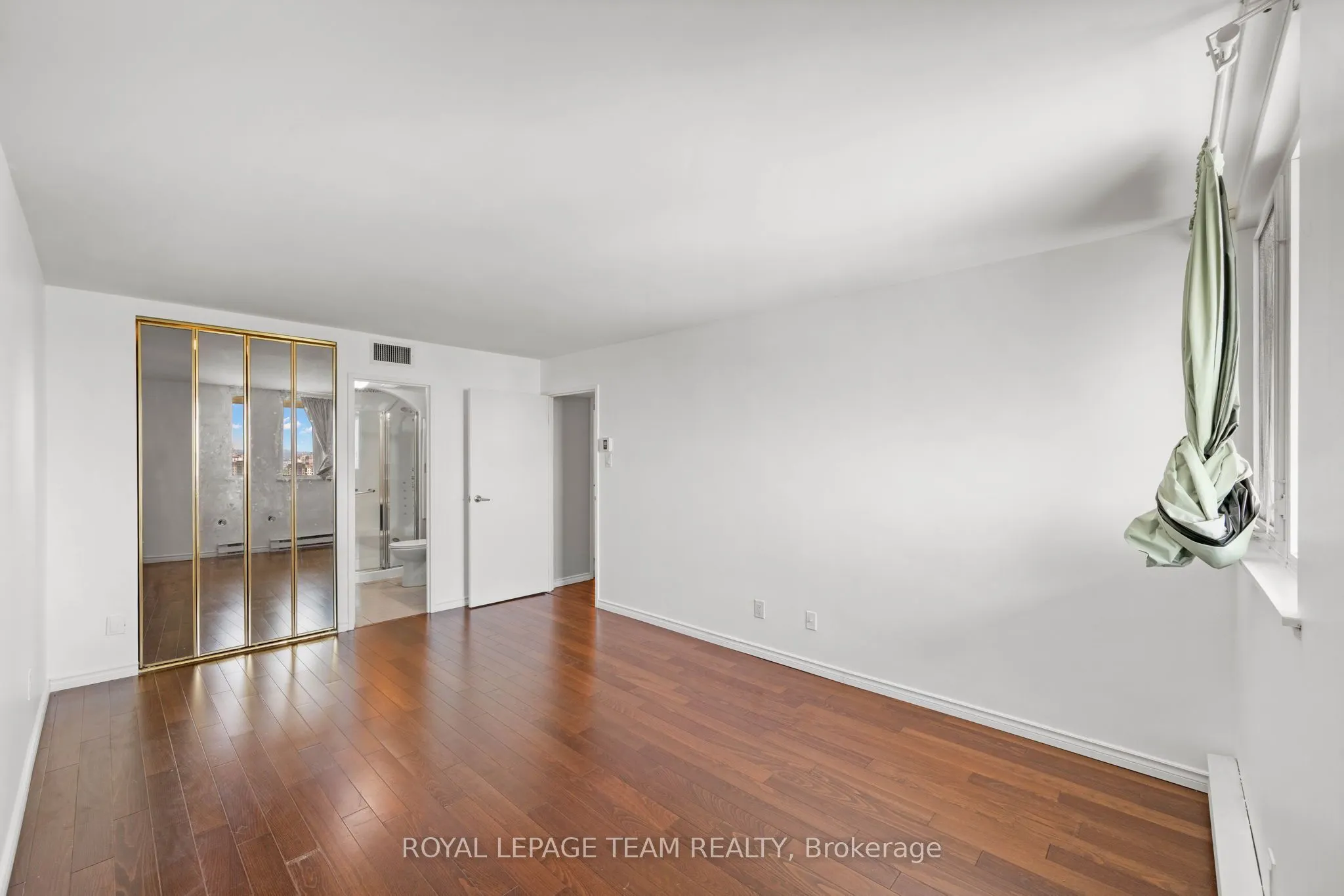 1500 Riverside Drive #2408