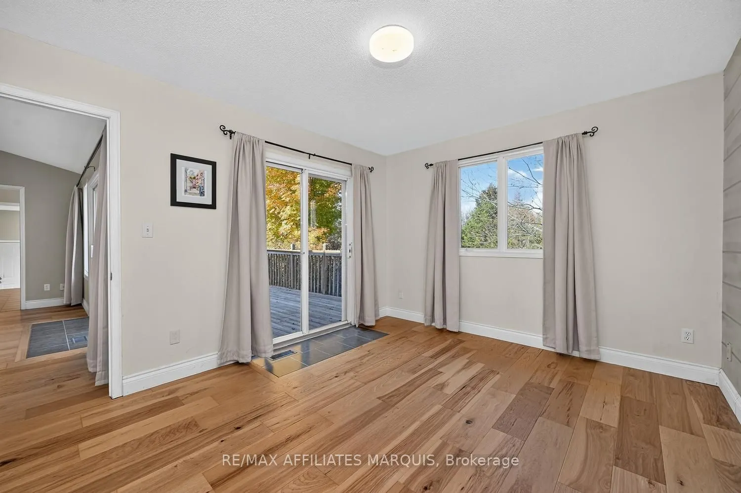240 Noonan Road S