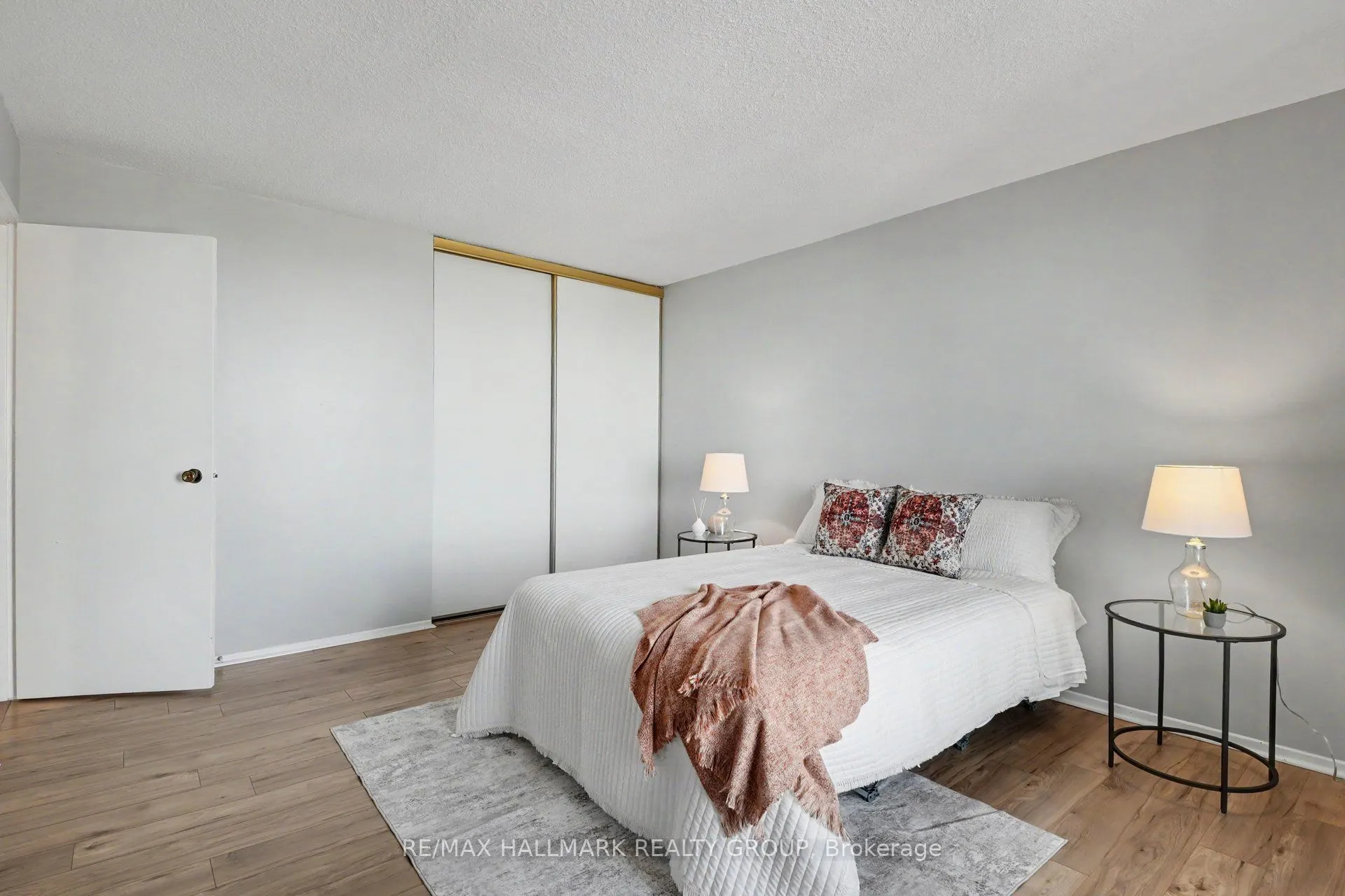 2630 Southvale Crescent #401