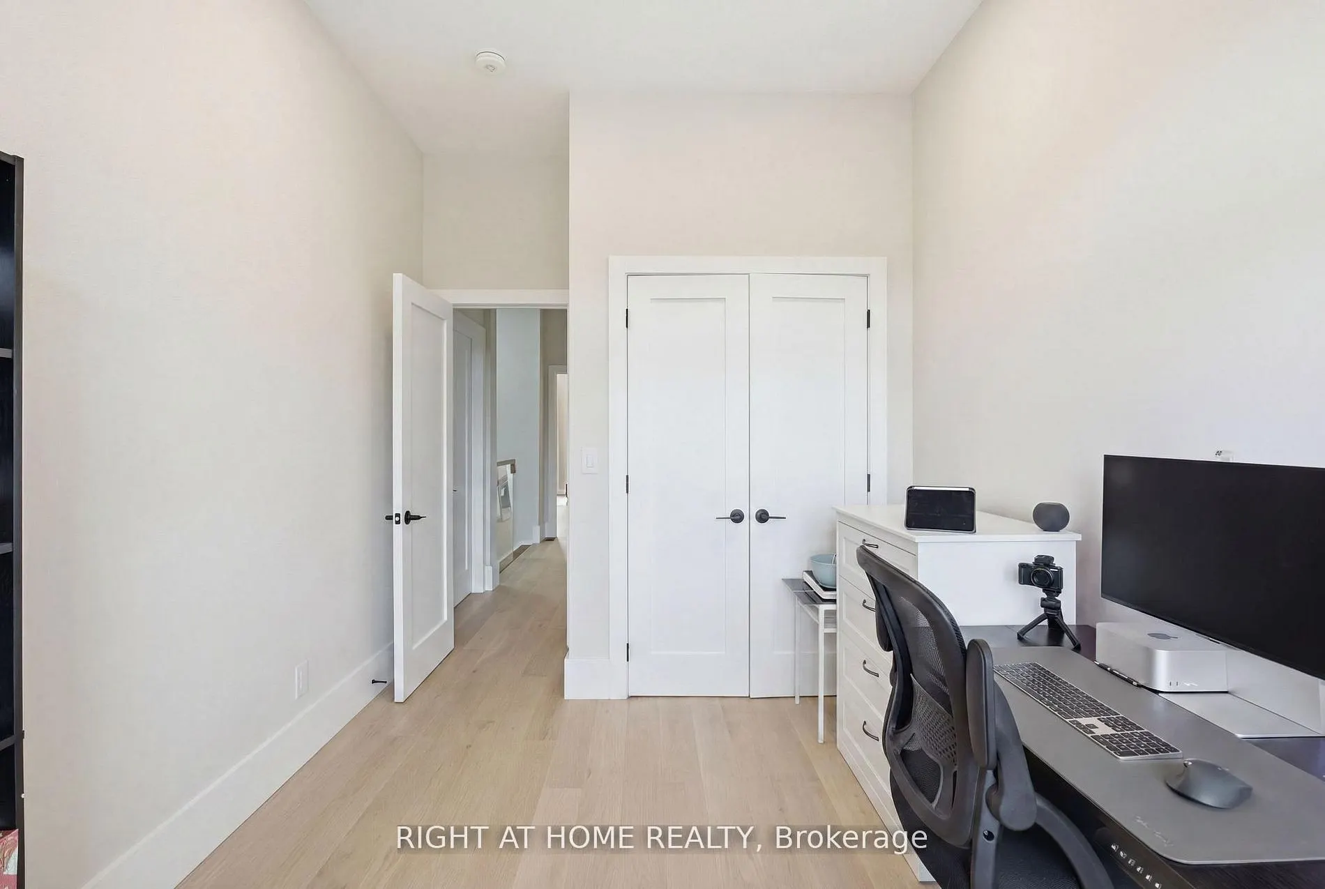 79B River Street