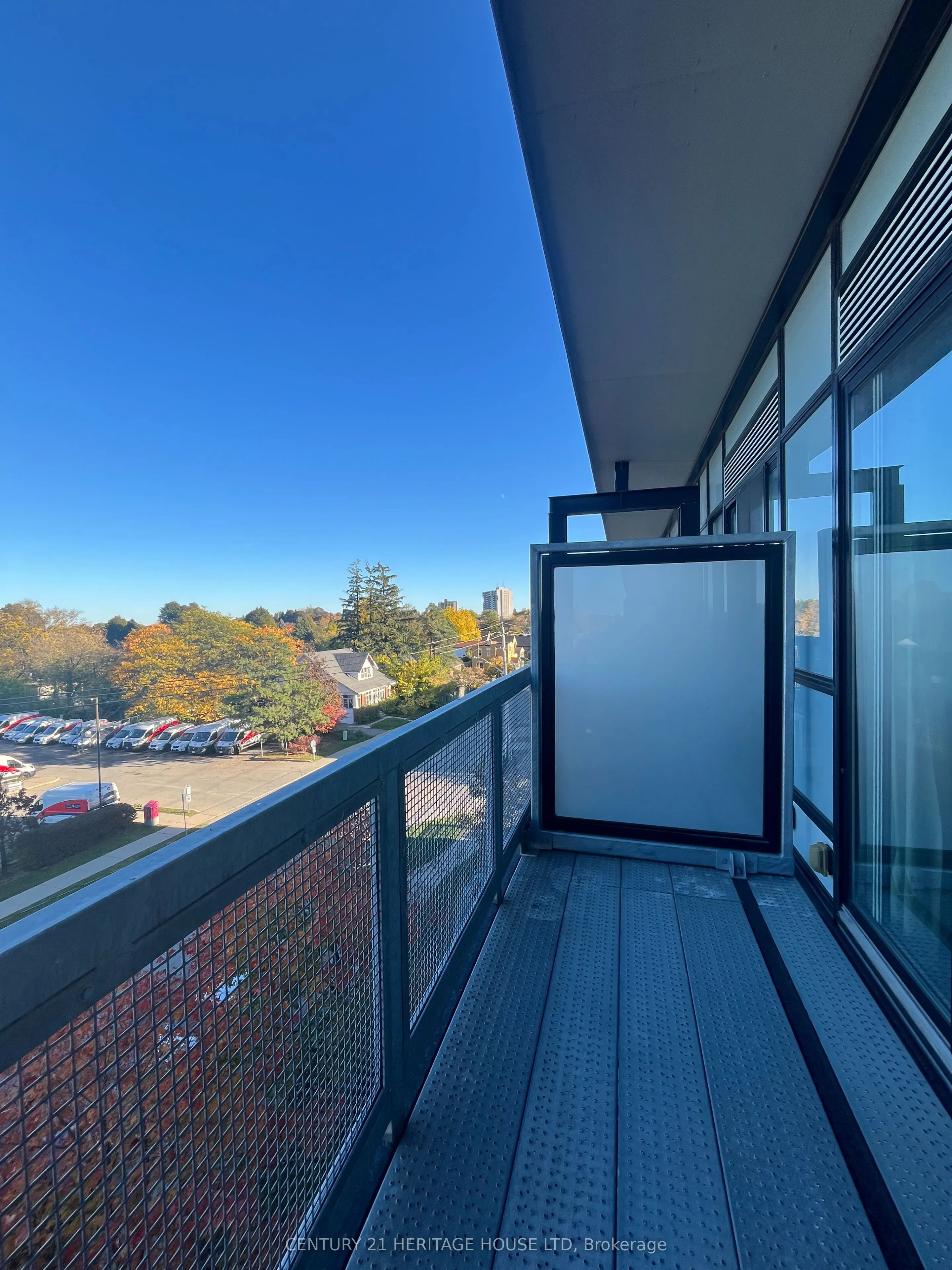 155 St Leger Street #402