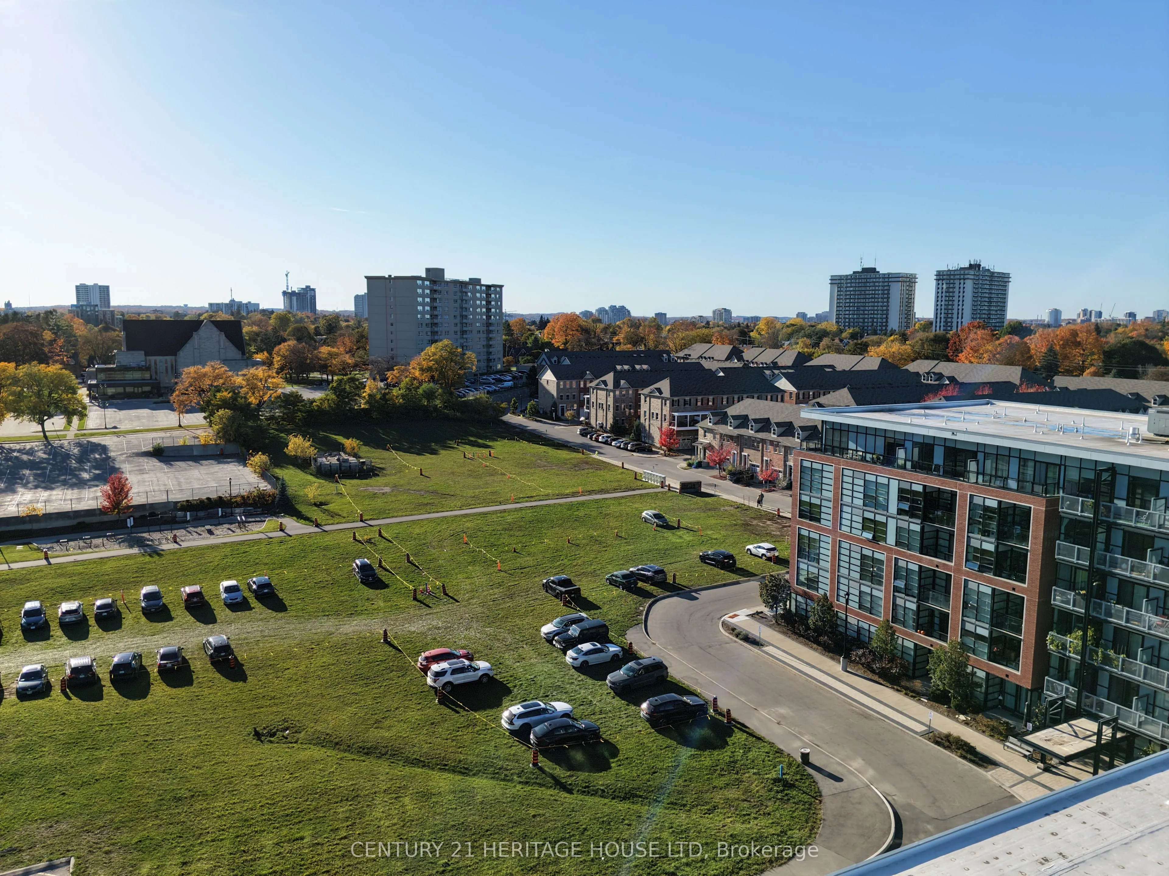 155 St Leger Street #402