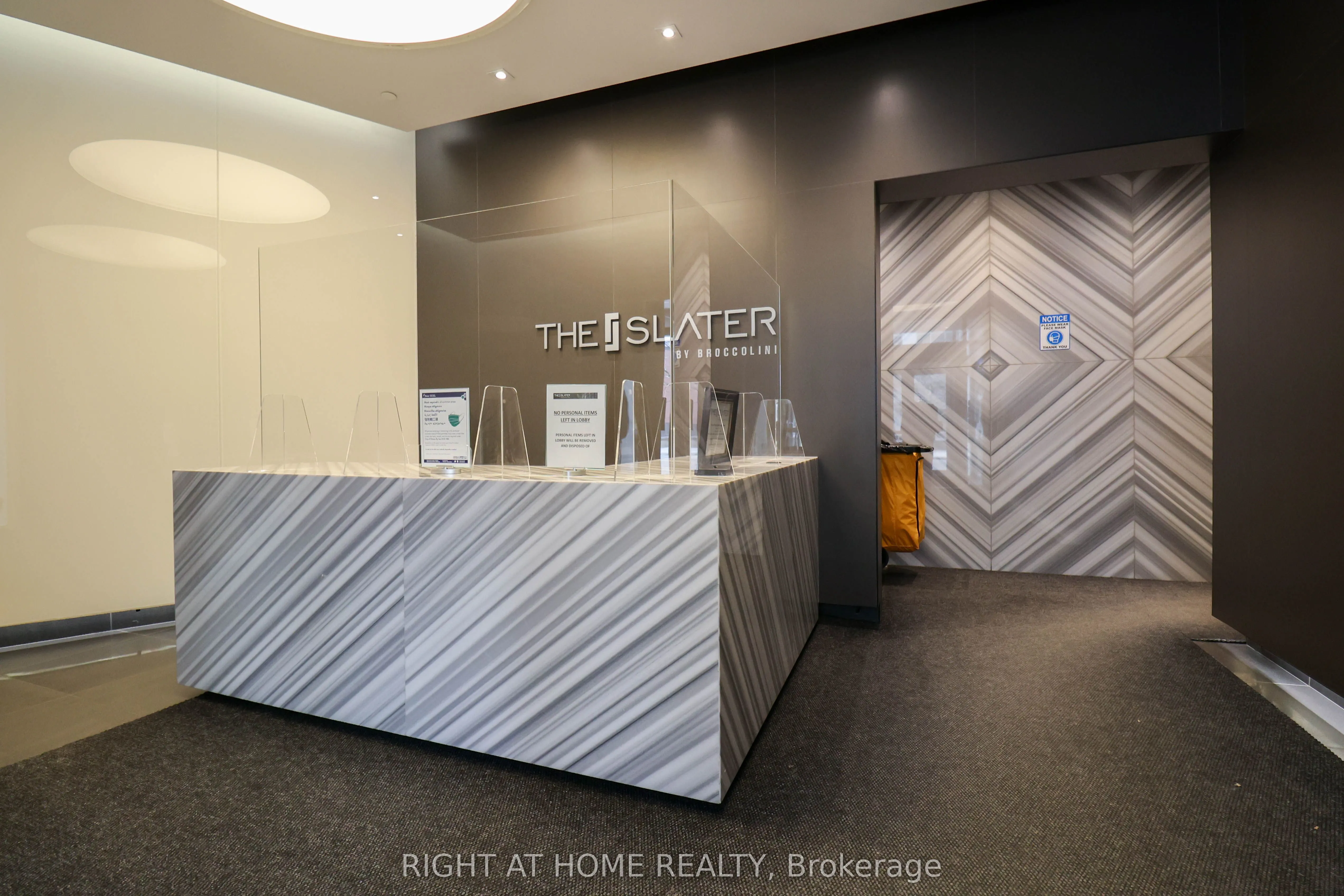 199 SLATER Street #1507