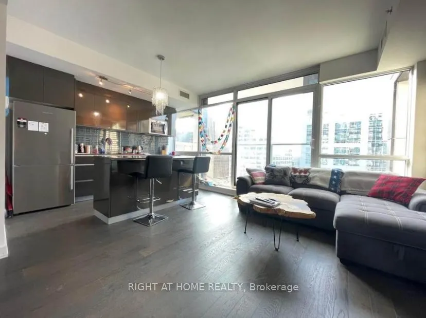 199 SLATER Street #1507