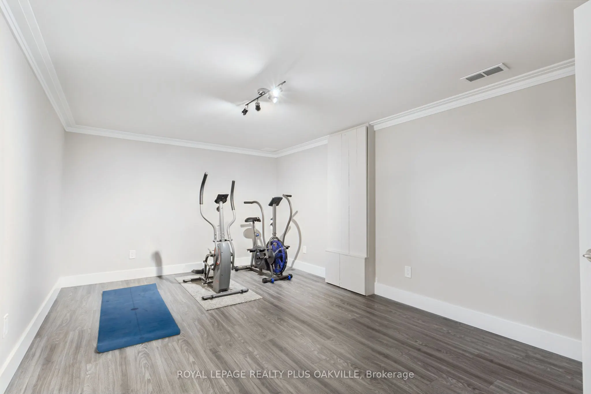 340 Clarendon Drive