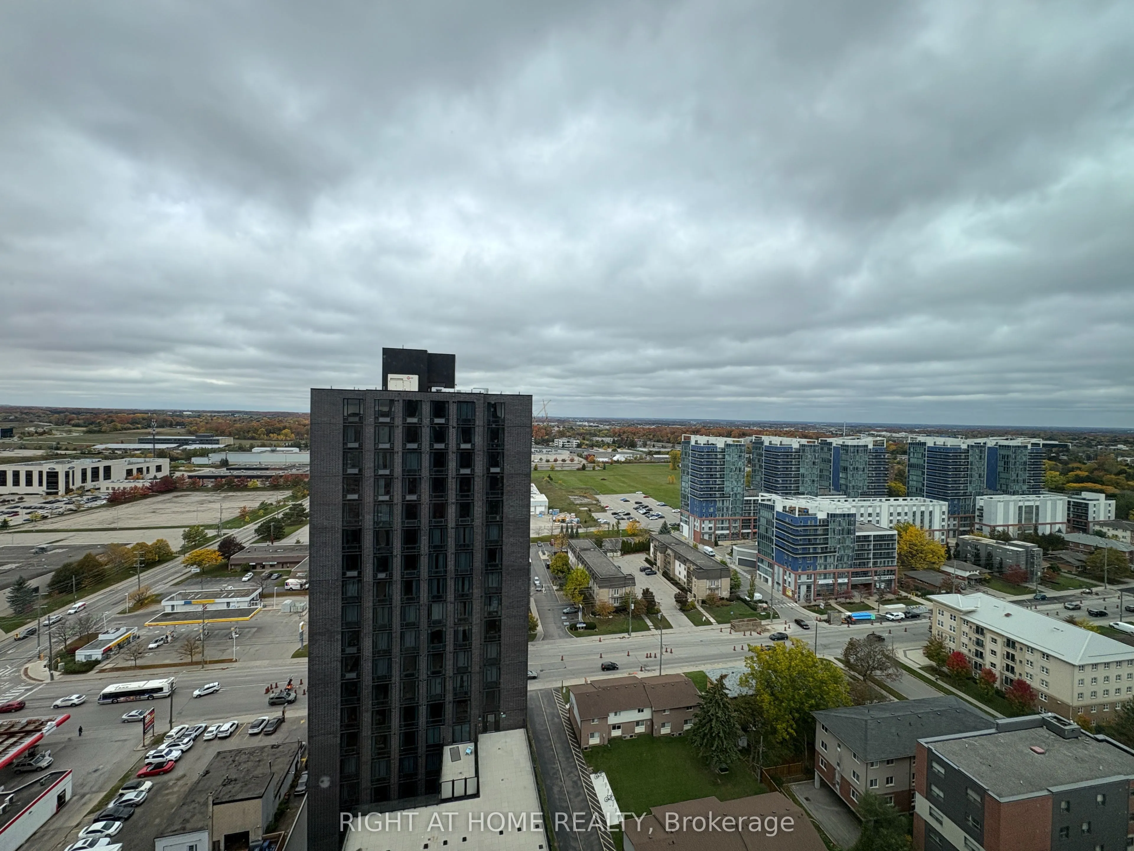 145 Columbia Street W #S- 2225