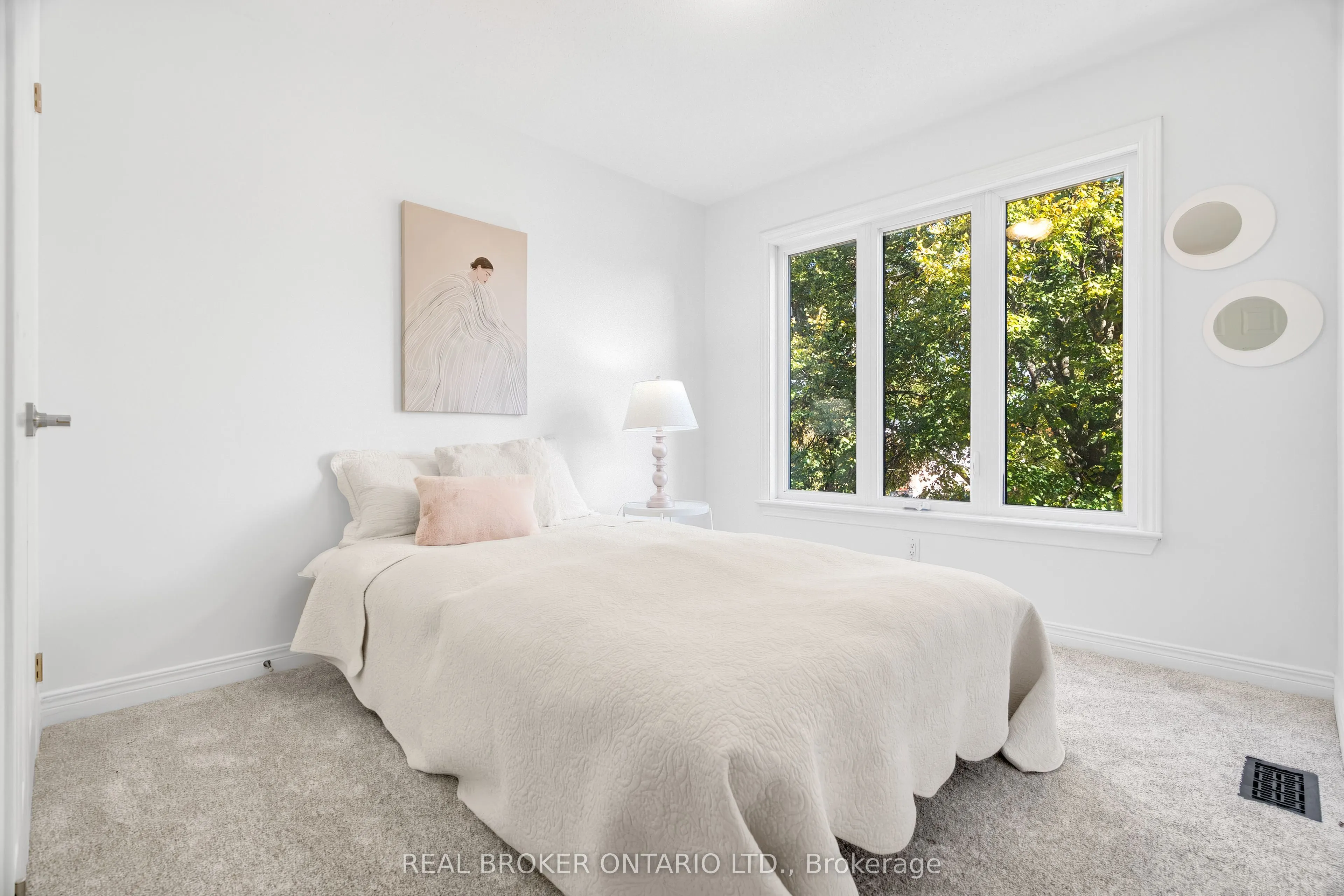 191 Thornbury Crescent