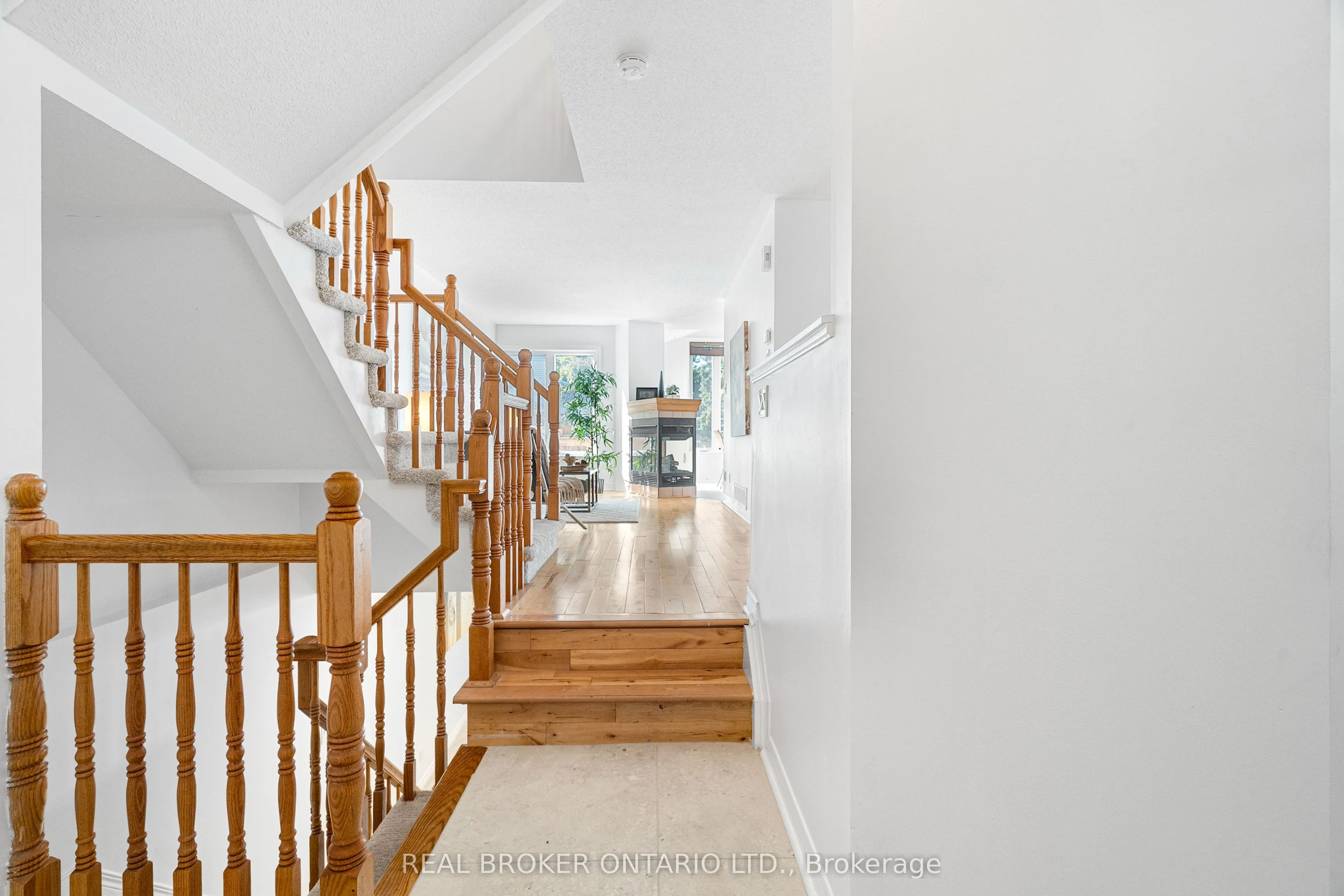 191 Thornbury Crescent