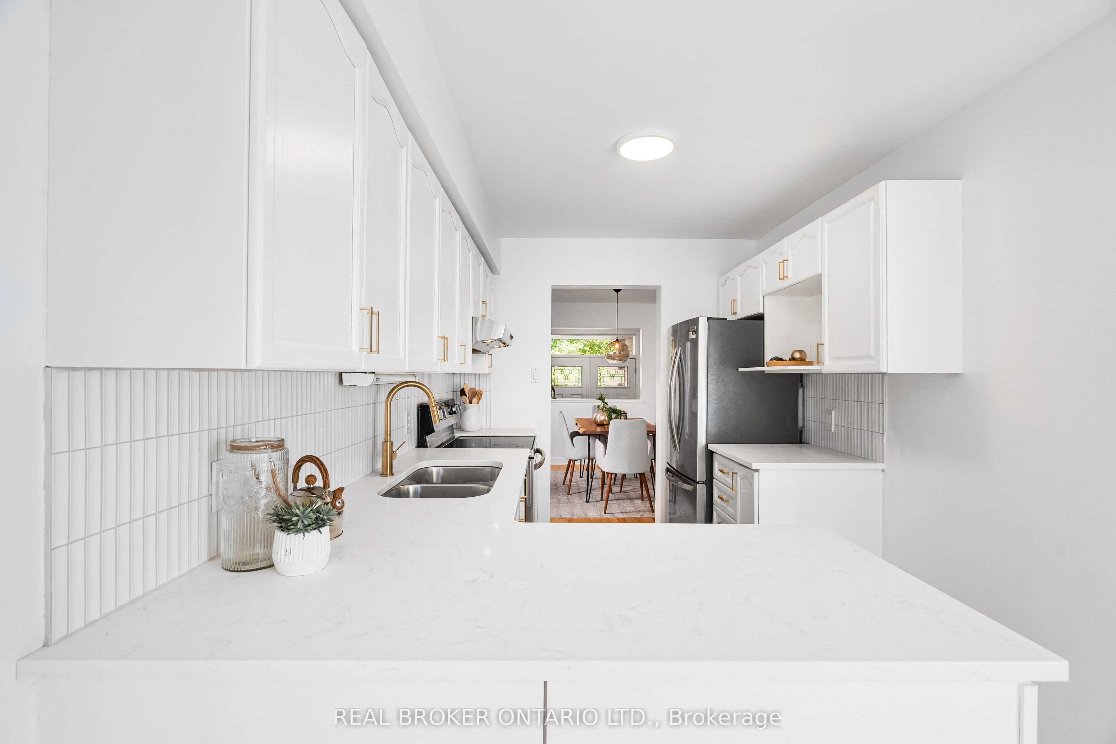 191 Thornbury Crescent