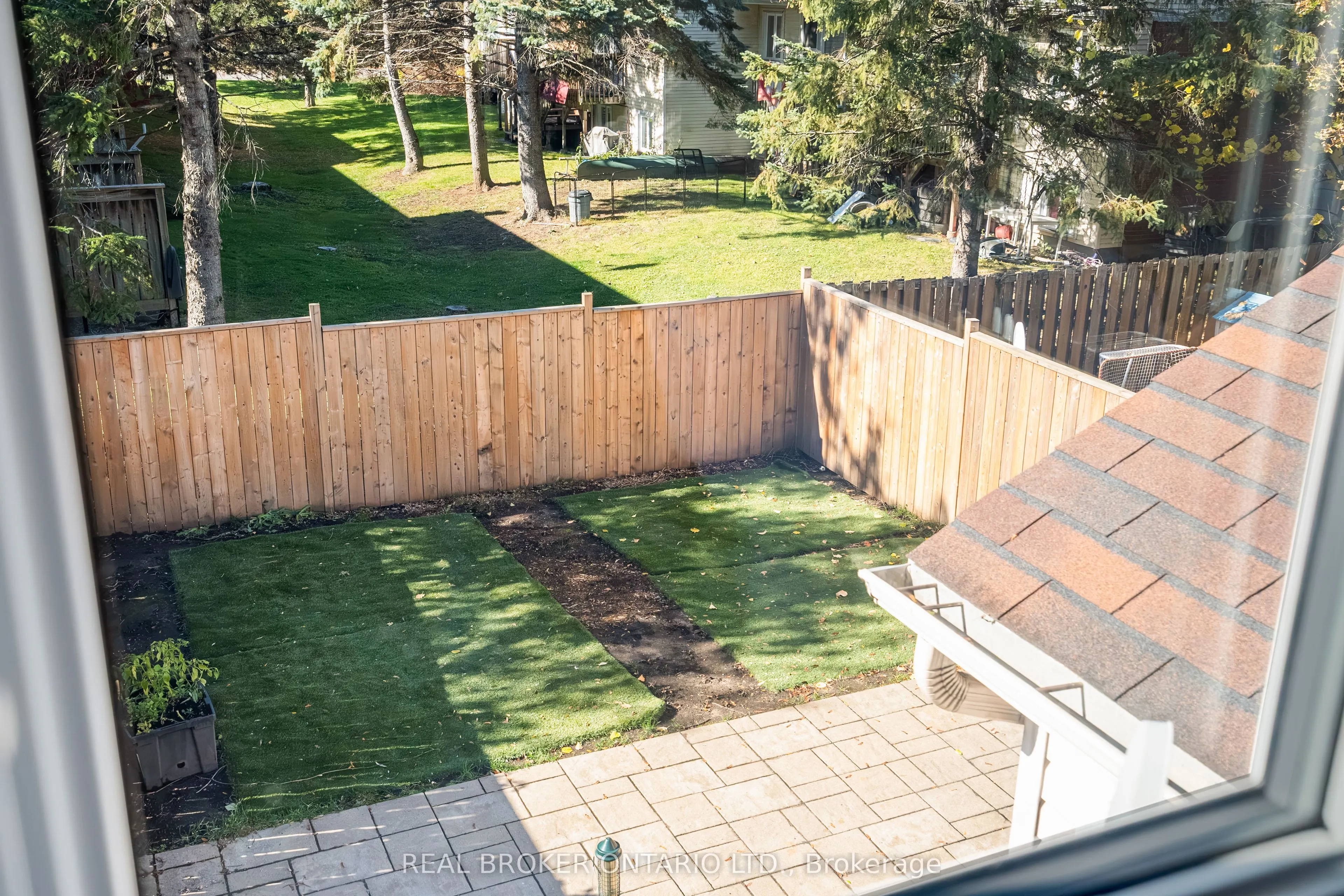 191 Thornbury Crescent