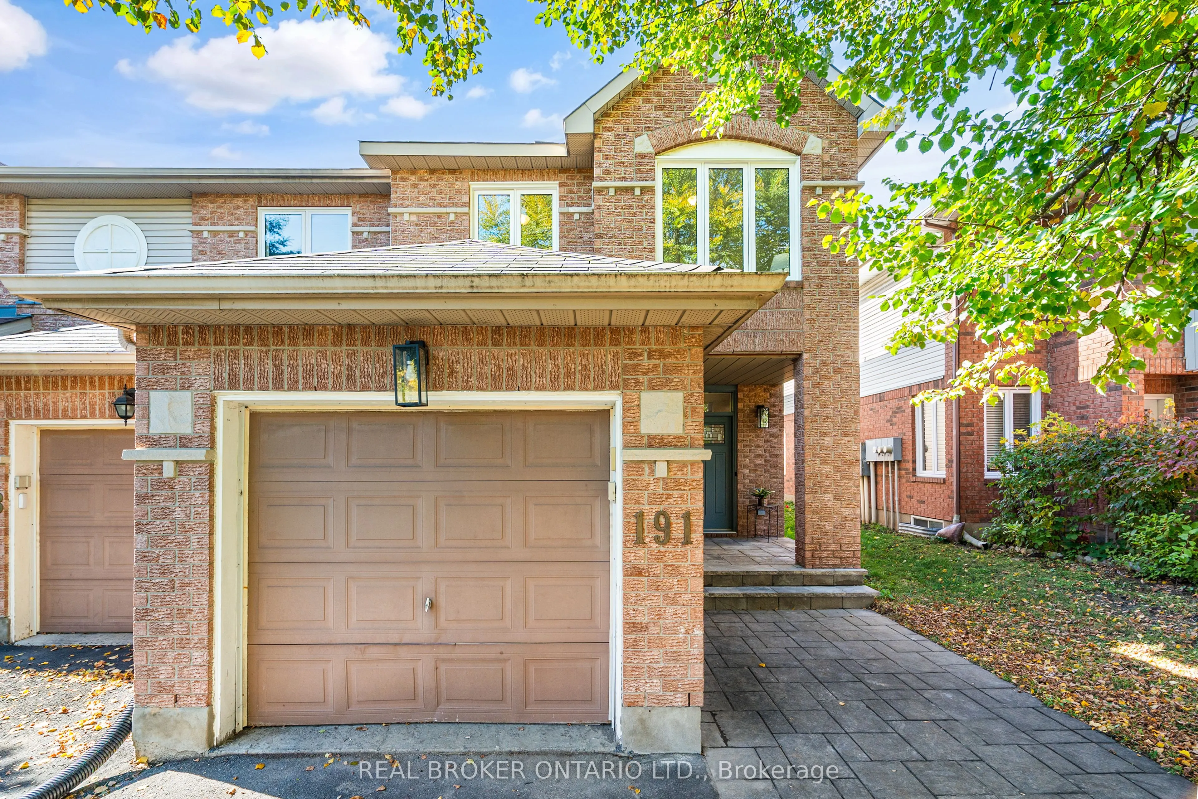 191 Thornbury Crescent