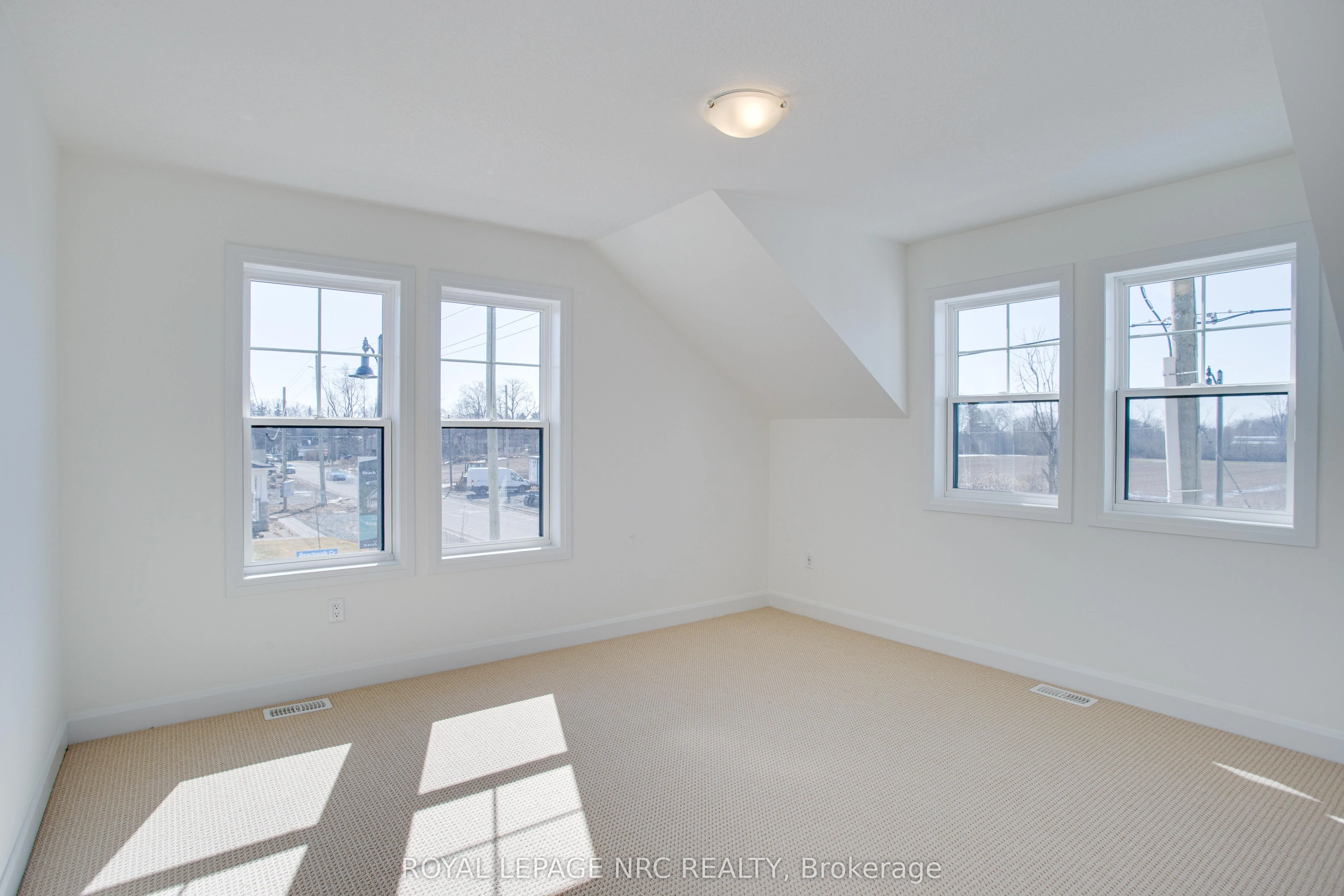 78 Beach Walk Crescent