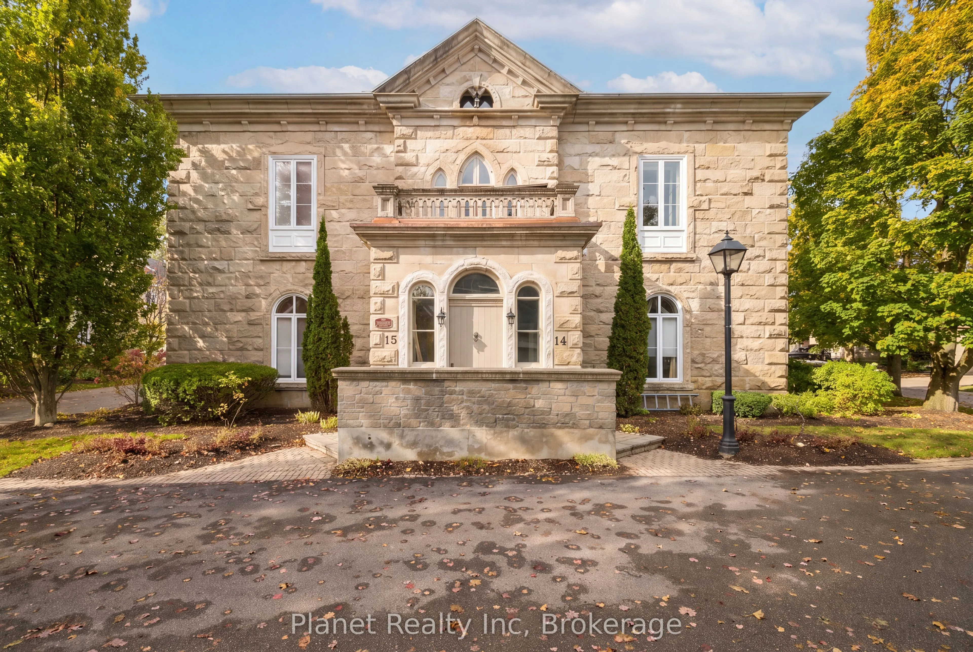 25 Manor Park Crescent #7