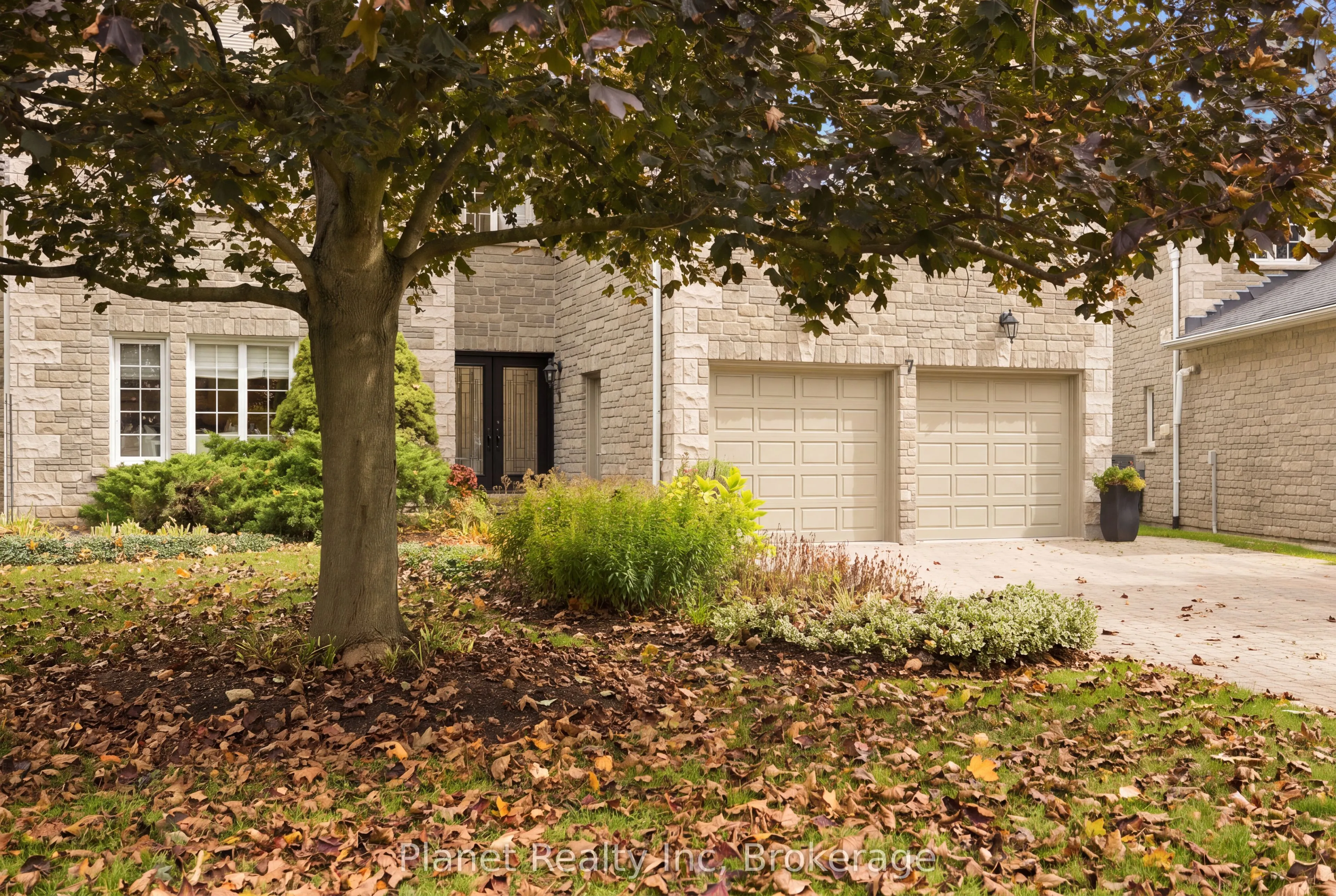 25 Manor Park Crescent #7