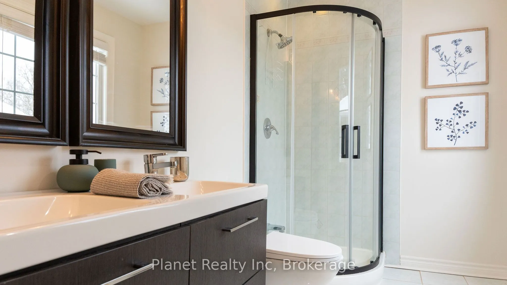 25 Manor Park Crescent #7