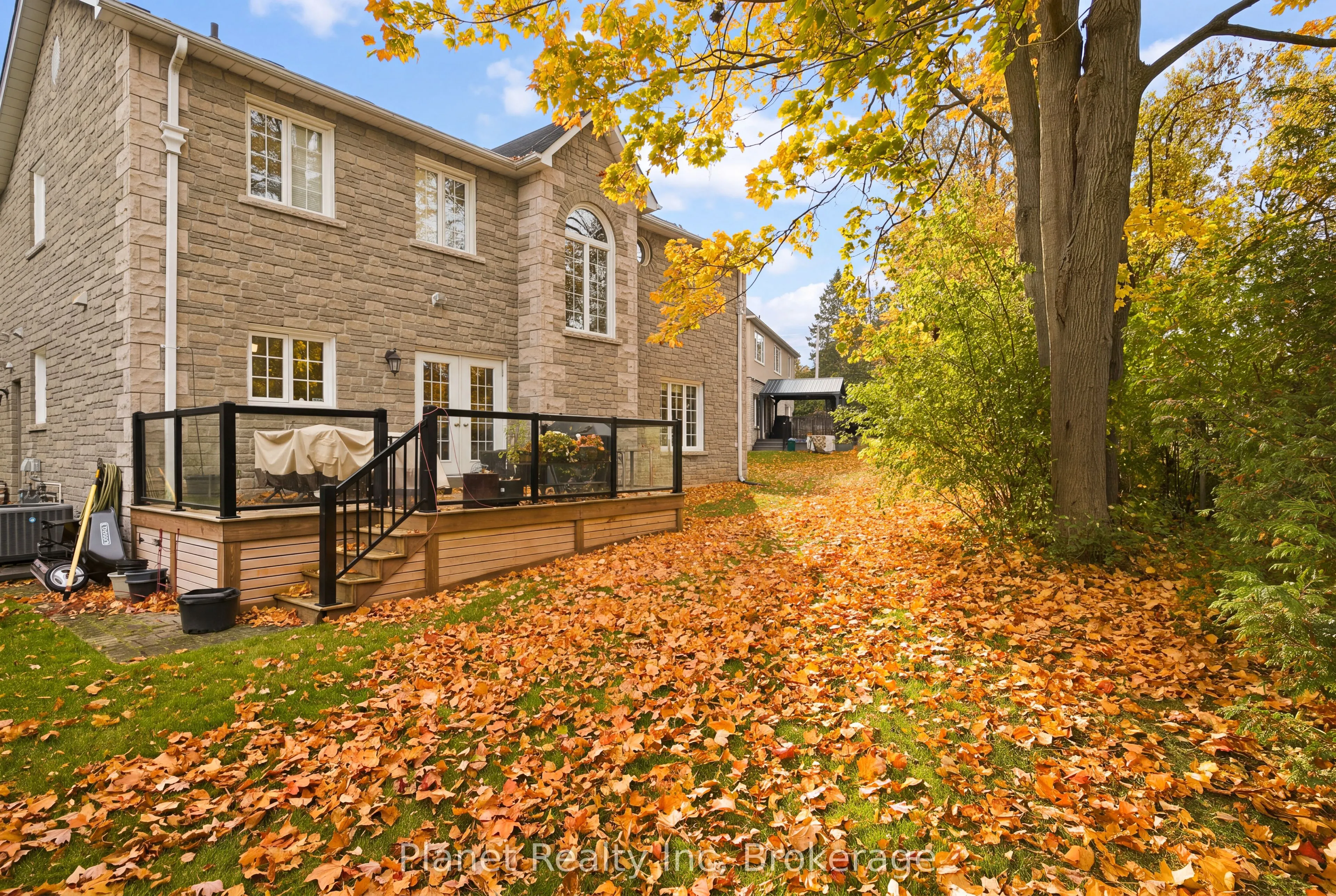 25 Manor Park Crescent #7