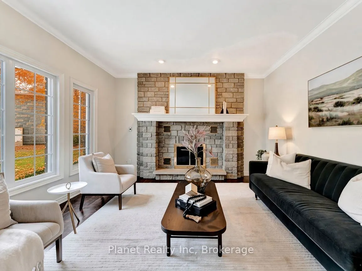 25 Manor Park Crescent #7