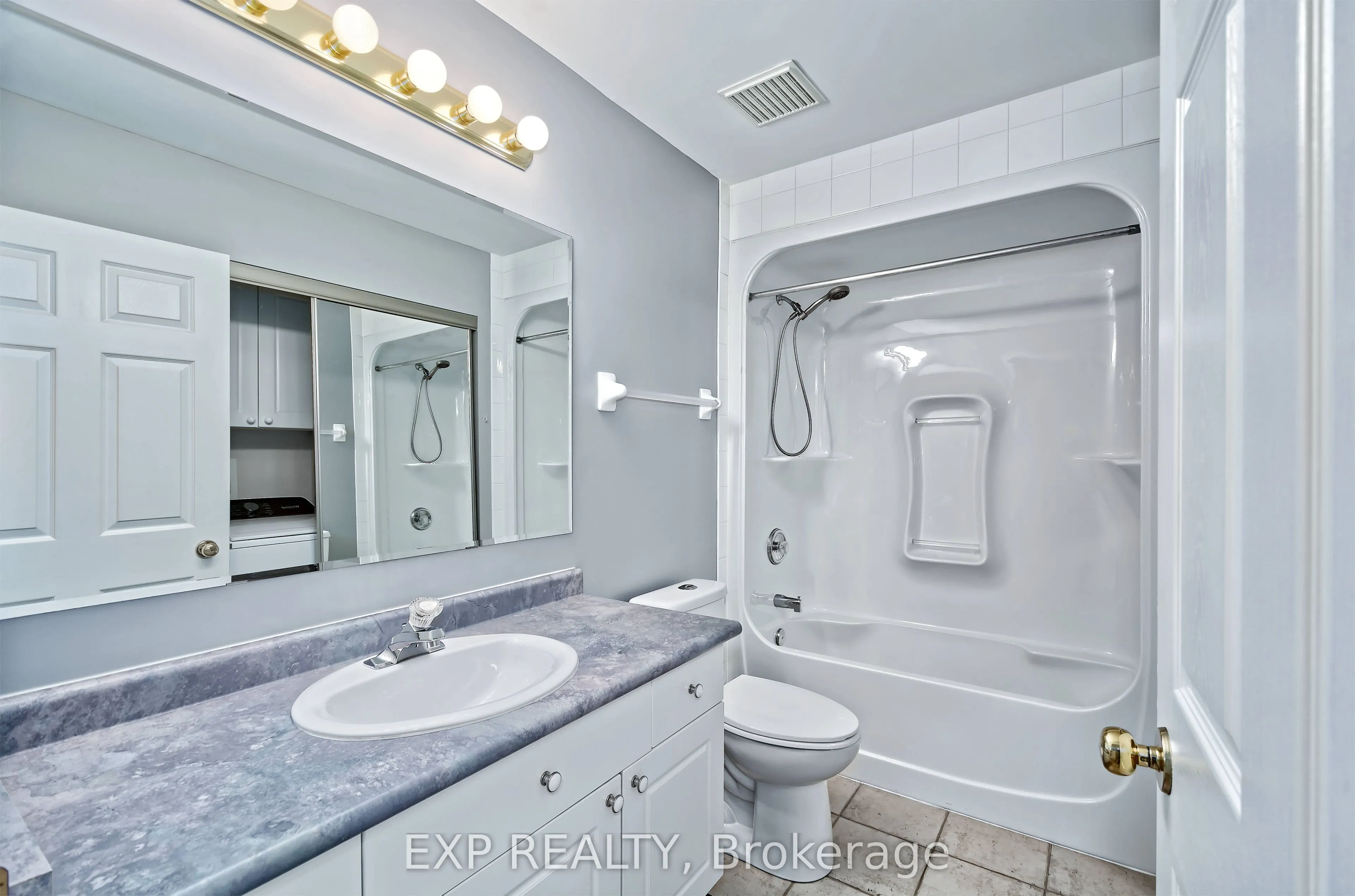 1337 Commissioners Rd Road W #17