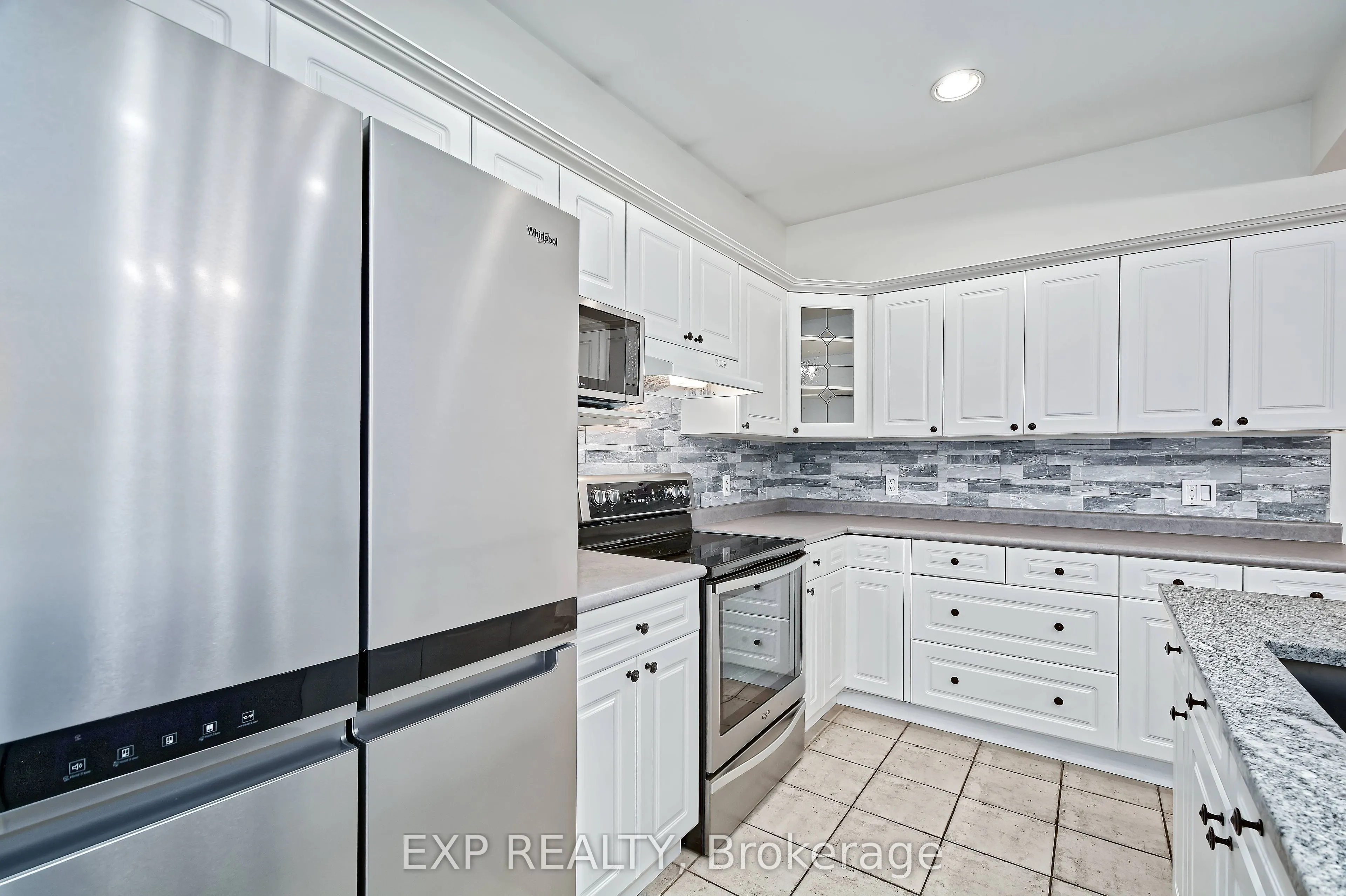 1337 Commissioners Rd Road W #17