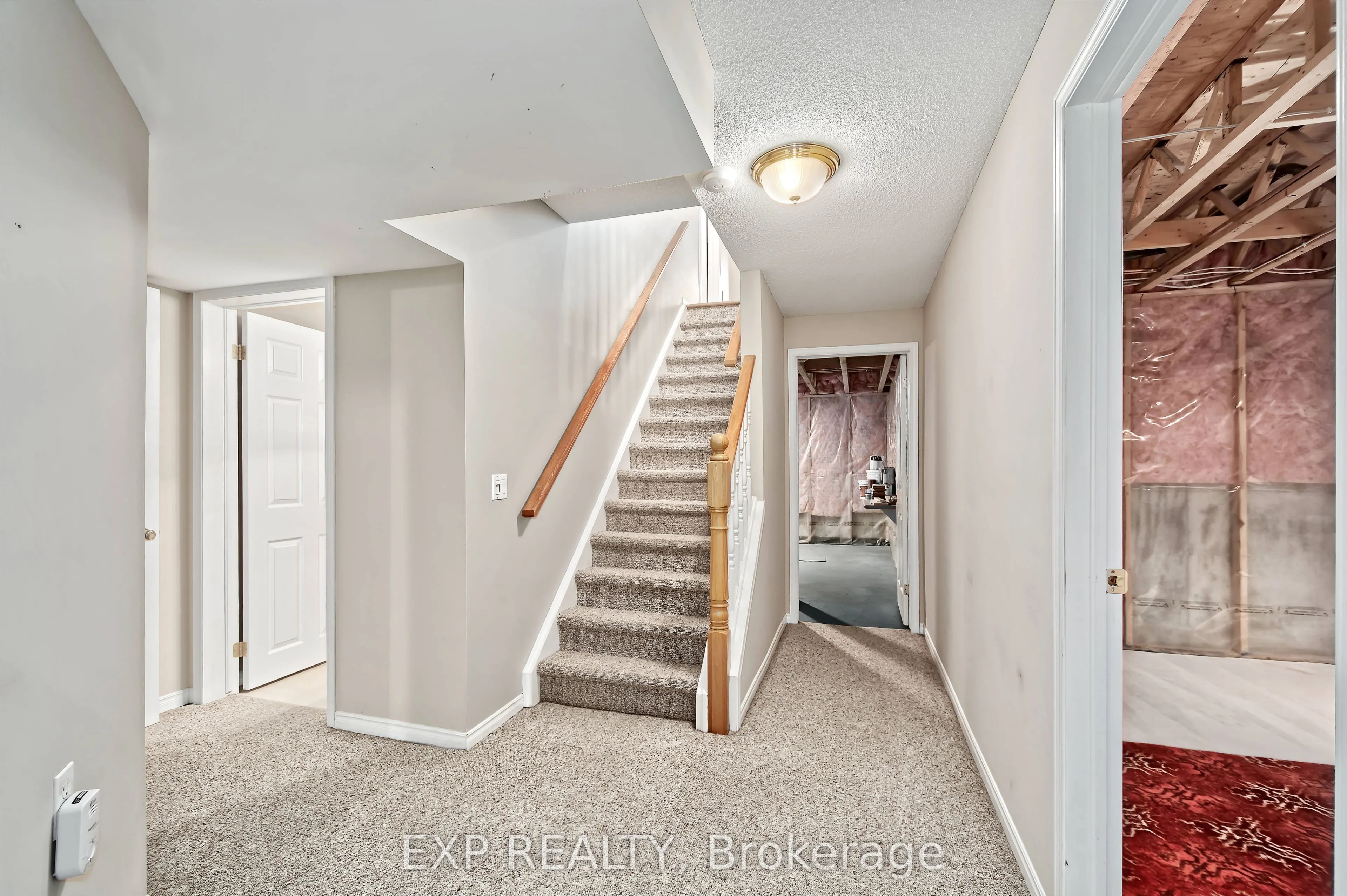1337 Commissioners Rd Road W #17