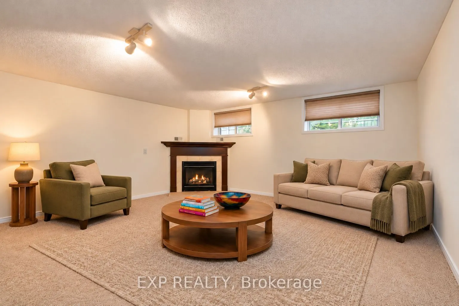 1337 Commissioners Rd Road W #17