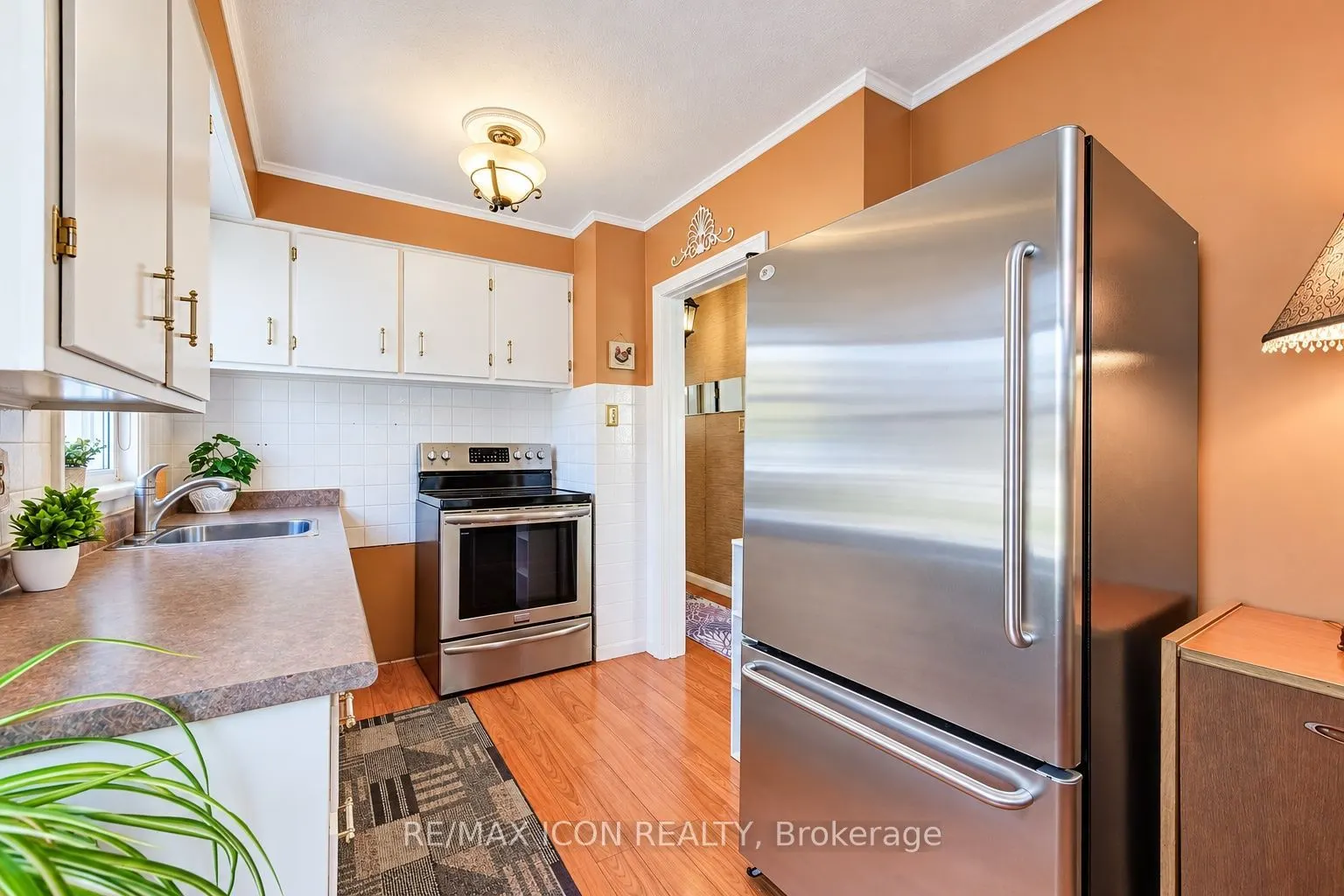 35 Pleasant Avenue