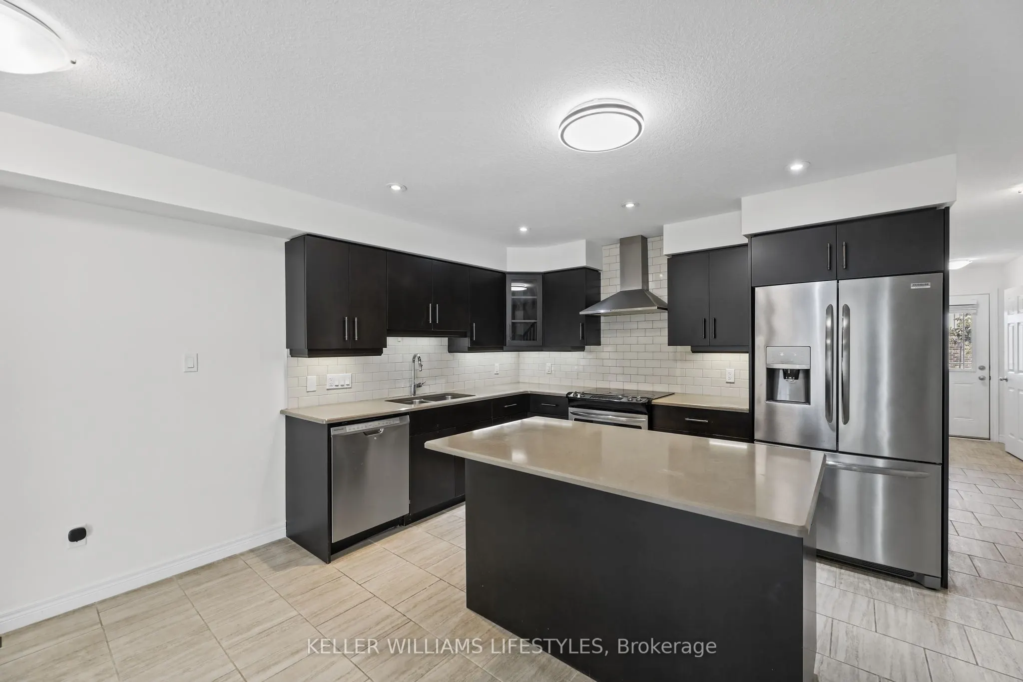 1220 Riverbend Road #63