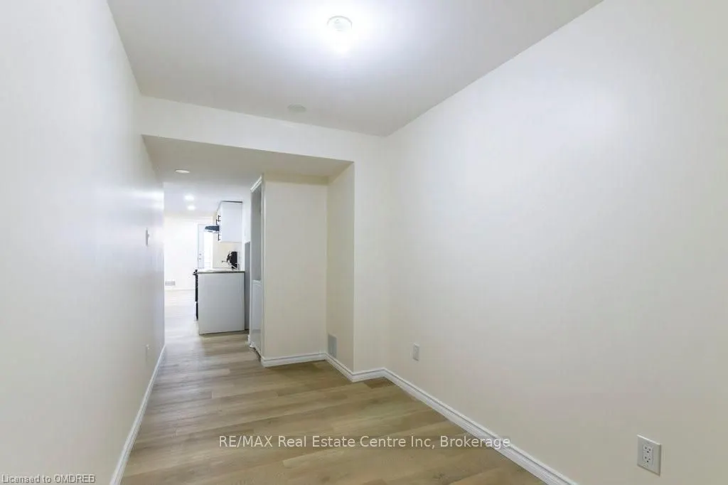 222 POPPY Drive E
