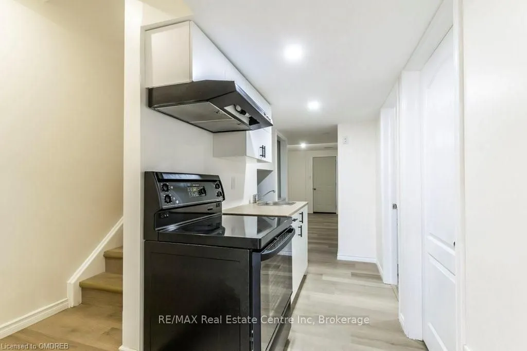 222 POPPY Drive E
