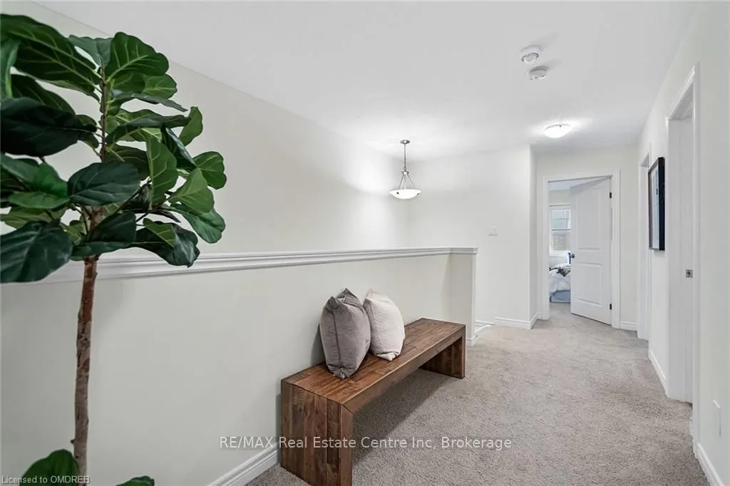 222 POPPY Drive E