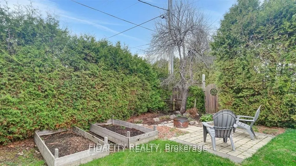 1336 St Jacques Road